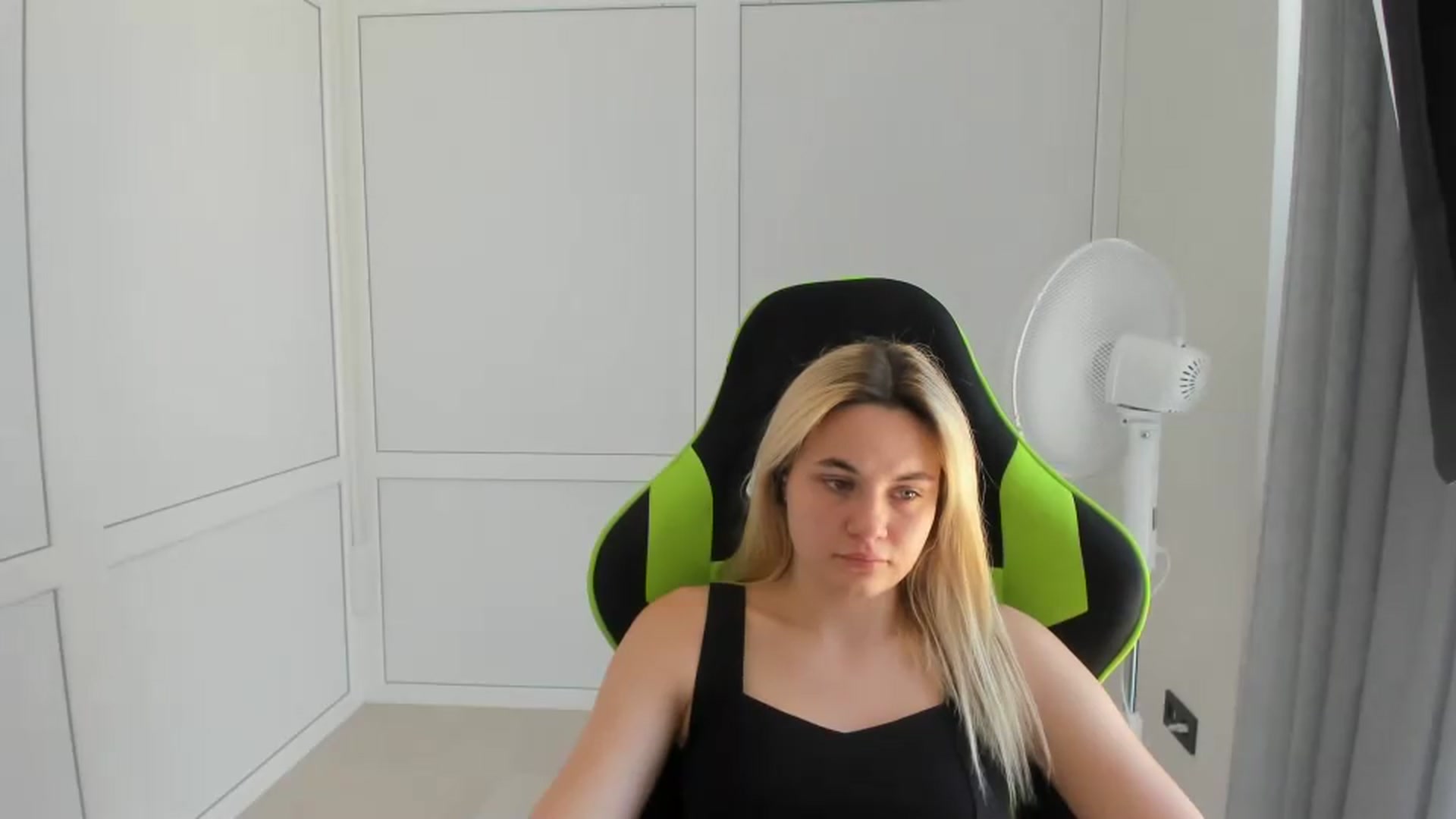 Gallery image thumbnail from AdeliaSol's myfreecams stream on, 08/10/2026, 10:52 image 20 of 20