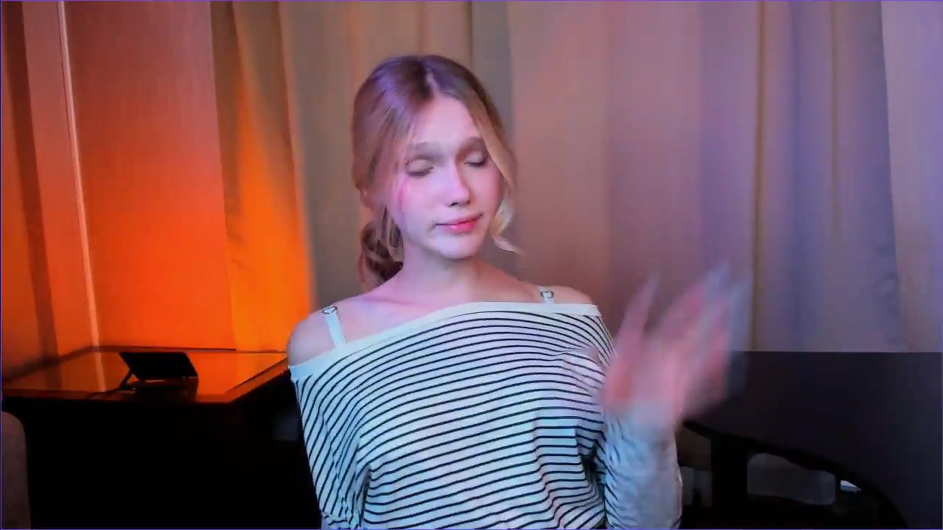 Gallery image thumbnail from AdelineCrash's myfreecams stream on, 06/05/2026, 08:53 image 9 of 20