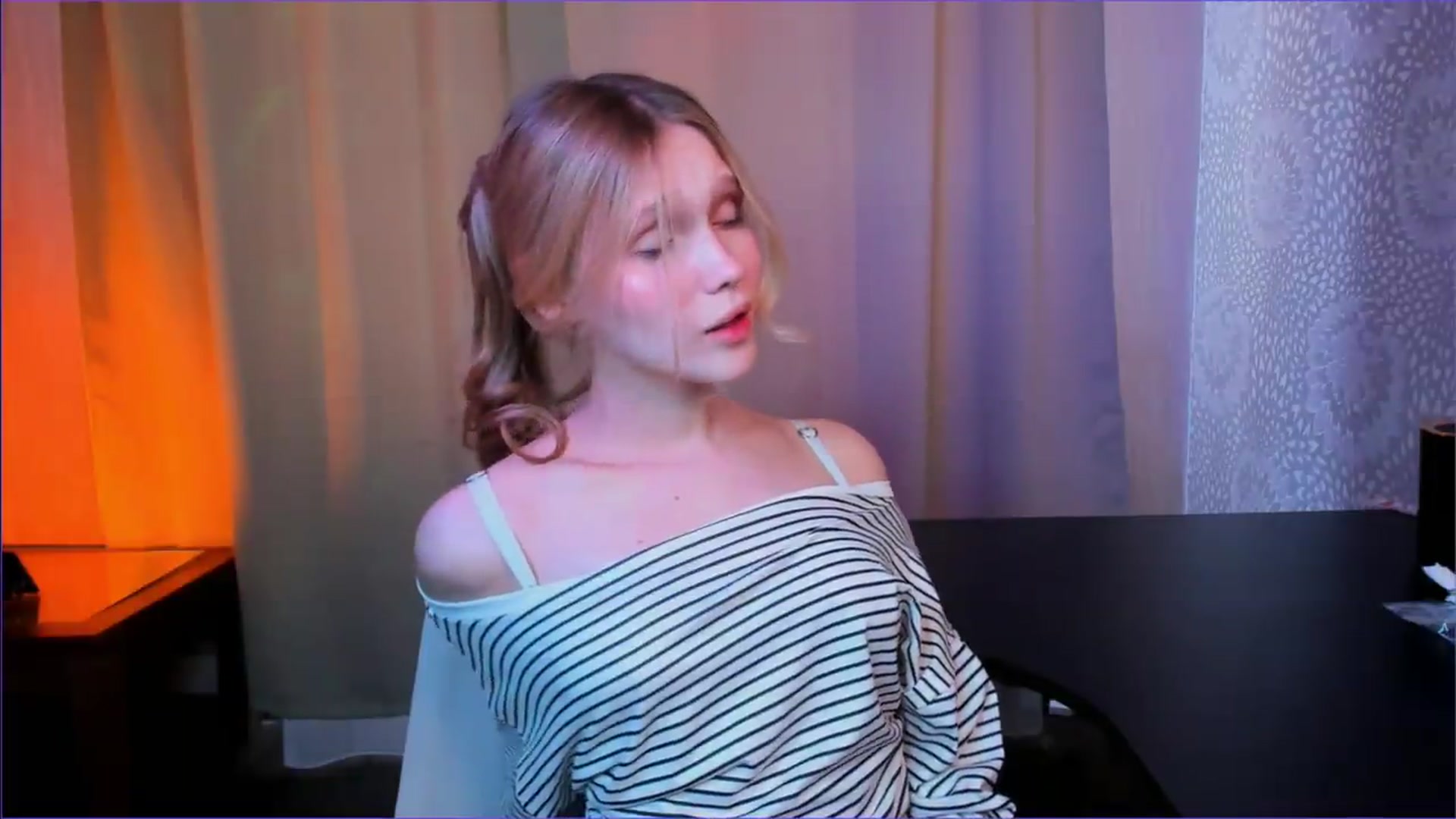 Gallery image thumbnail from AdelineCrash's myfreecams stream on, 06/05/2026, 08:53 image 15 of 20