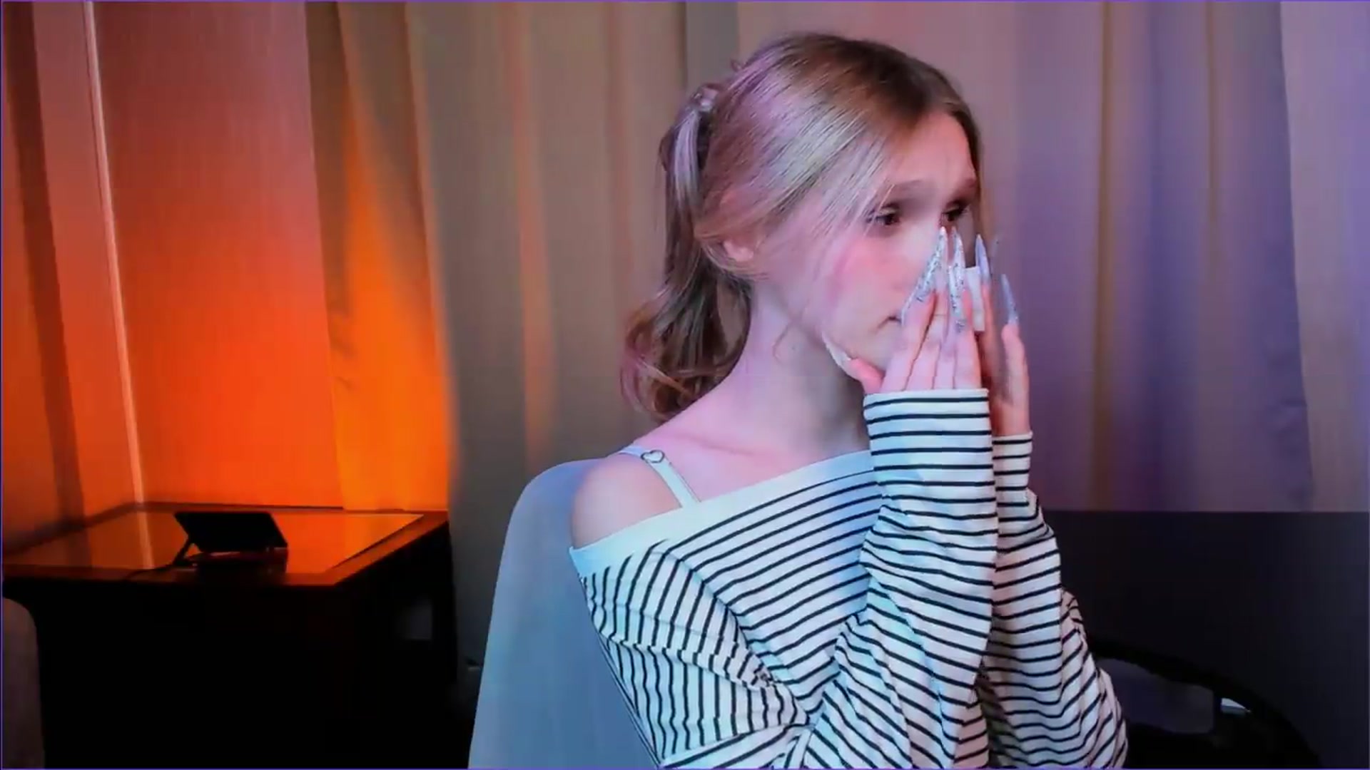 Gallery image thumbnail from AdelineCrash's myfreecams stream on, 06/05/2026, 08:53 image 6 of 20
