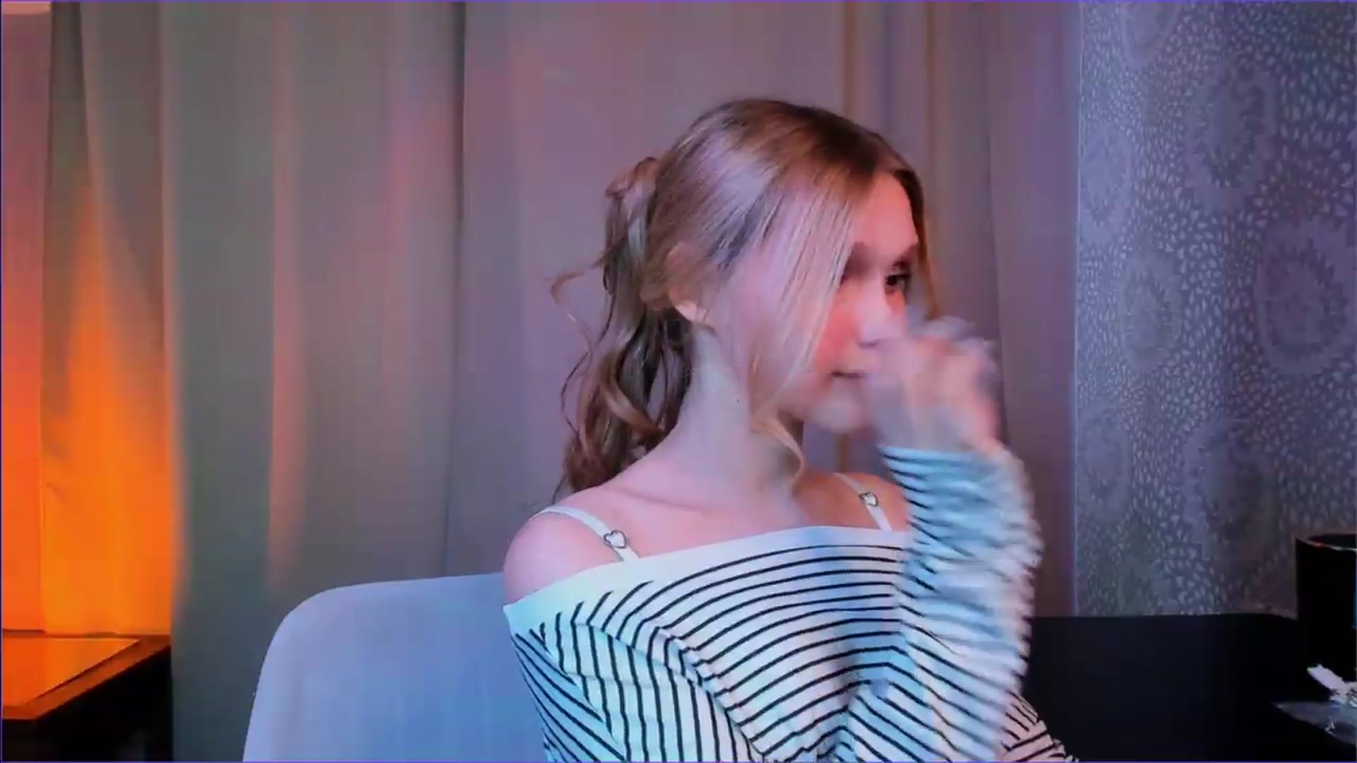 Gallery image thumbnail from AdelineCrash's myfreecams stream on, 06/05/2026, 09:46 image 11 of 20