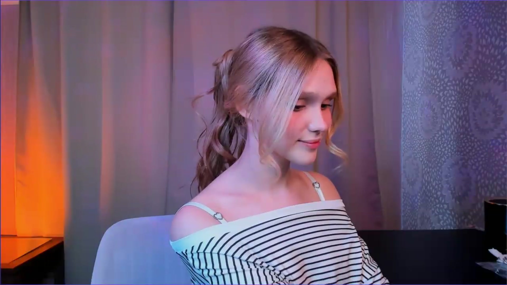 Gallery image thumbnail from AdelineCrash's myfreecams stream on, 06/05/2026, 09:46 image 10 of 20