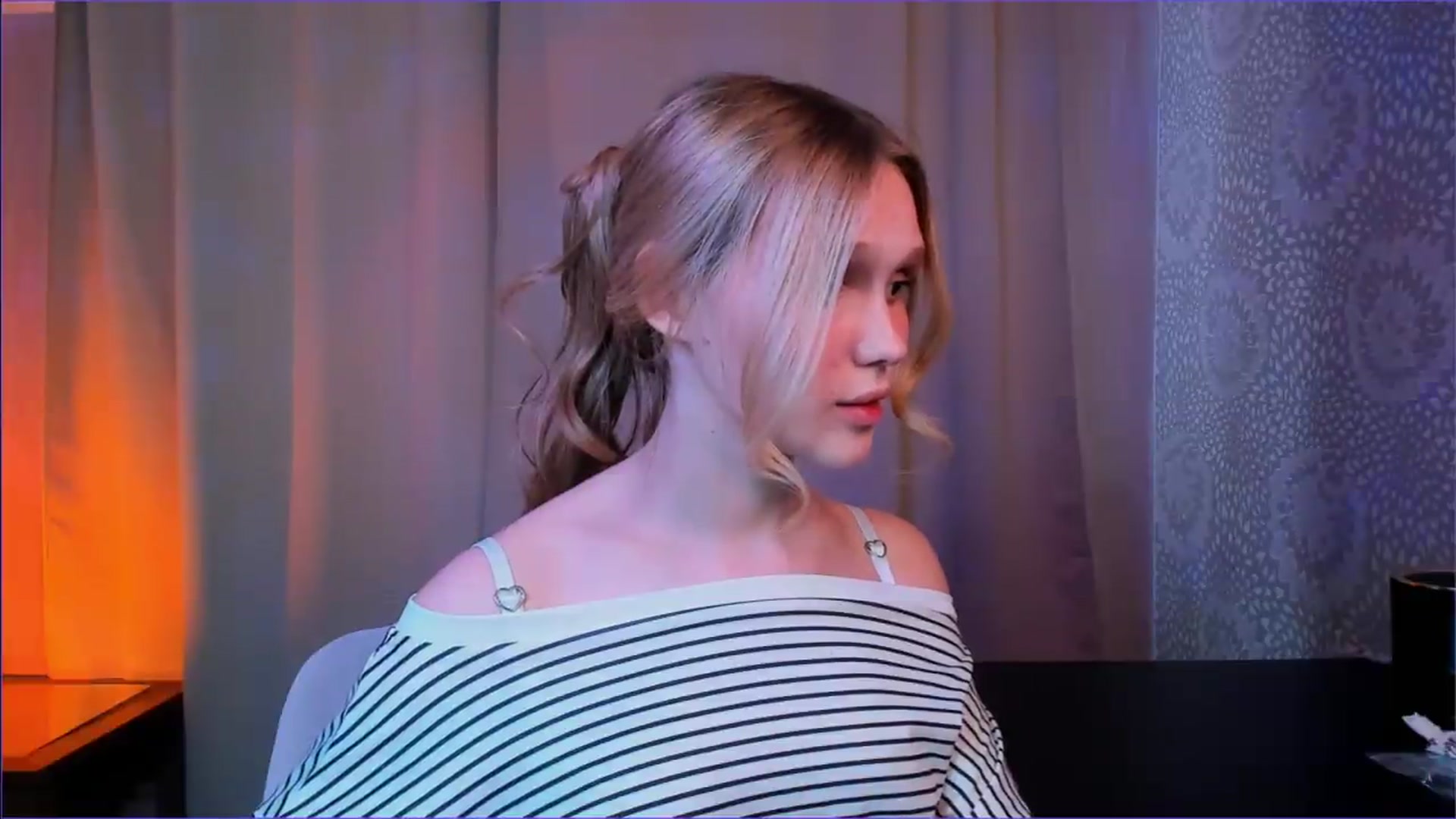 Gallery image thumbnail from AdelineCrash's myfreecams stream on, 06/05/2026, 09:46 image 12 of 20