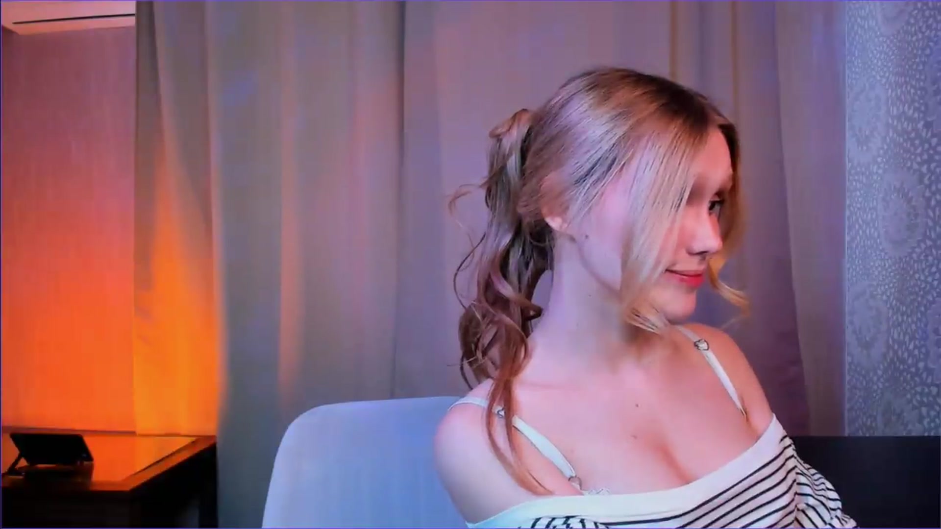Gallery image thumbnail from AdelineCrash's myfreecams stream on, 06/05/2026, 09:46 image 5 of 20