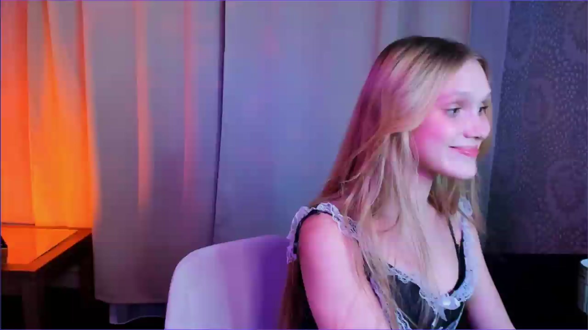 Gallery image thumbnail from AdelineCrash's myfreecams stream on, 06/10/2026, 12:58 image 15 of 20