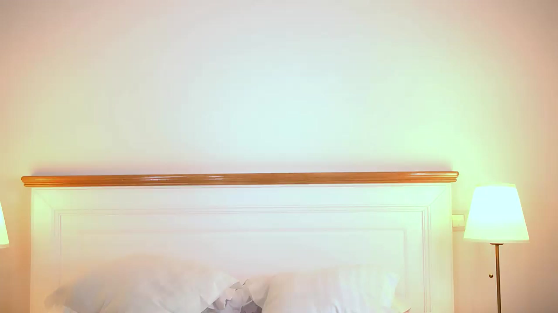 Gallery image thumbnail from AdelineKing's myfreecams stream on, 06/25/2026, 02:39 image 1 of 20