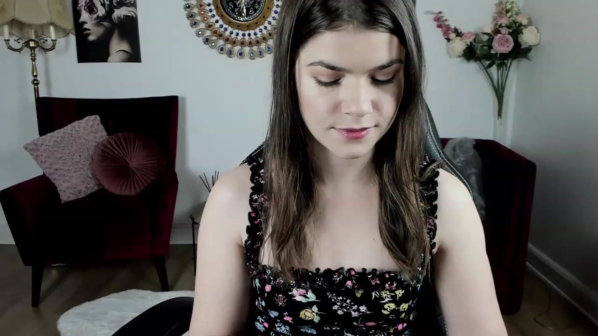 Gallery image thumbnail from Adisonn4you's myfreecams stream on, 12/01/2022, 16:43 image 11 of 20