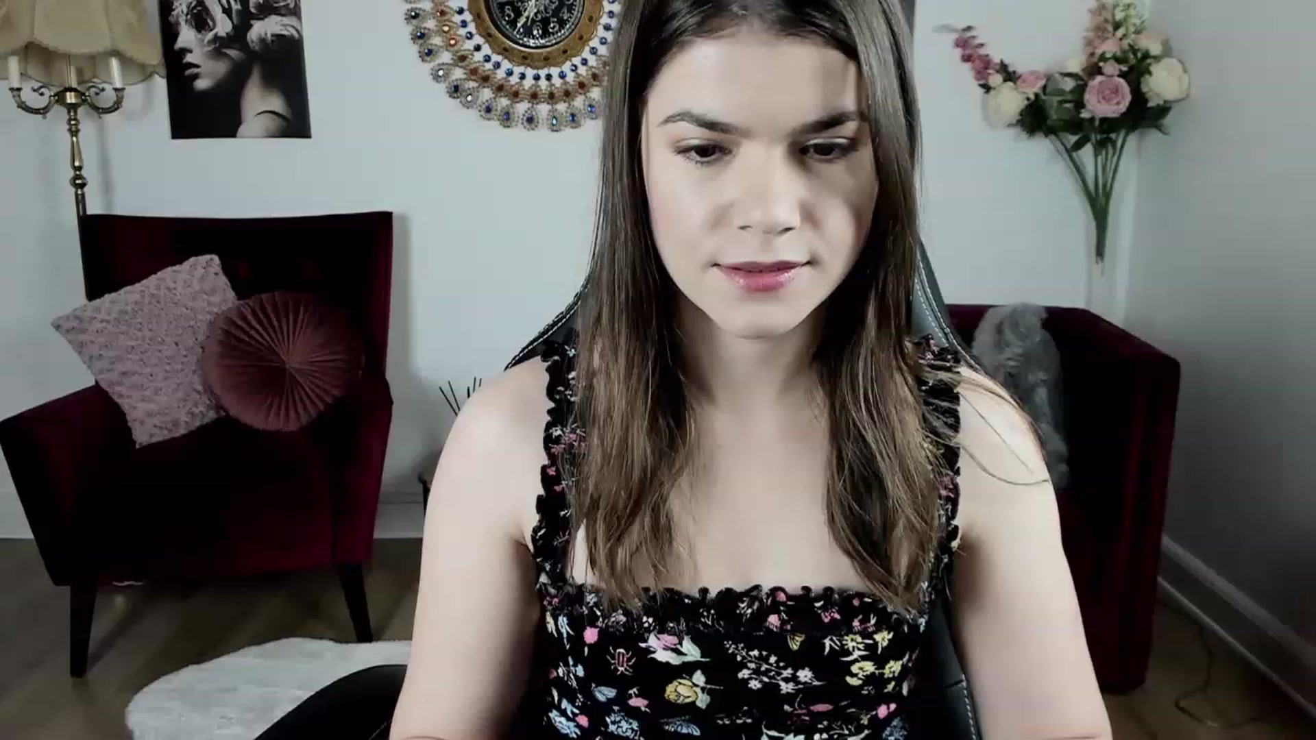 Gallery image thumbnail from Adisonn4you's myfreecams stream on, 12/01/2022, 16:43 image 17 of 20