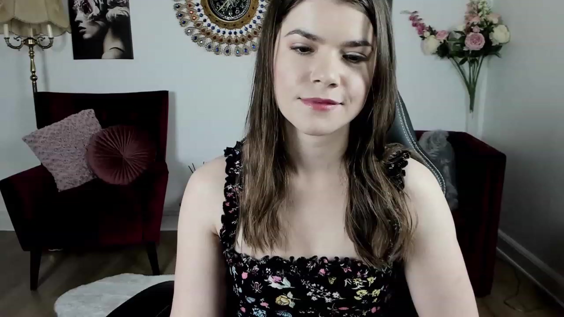 Gallery image thumbnail from Adisonn4you's myfreecams stream on, 12/01/2022, 16:43 image 19 of 20