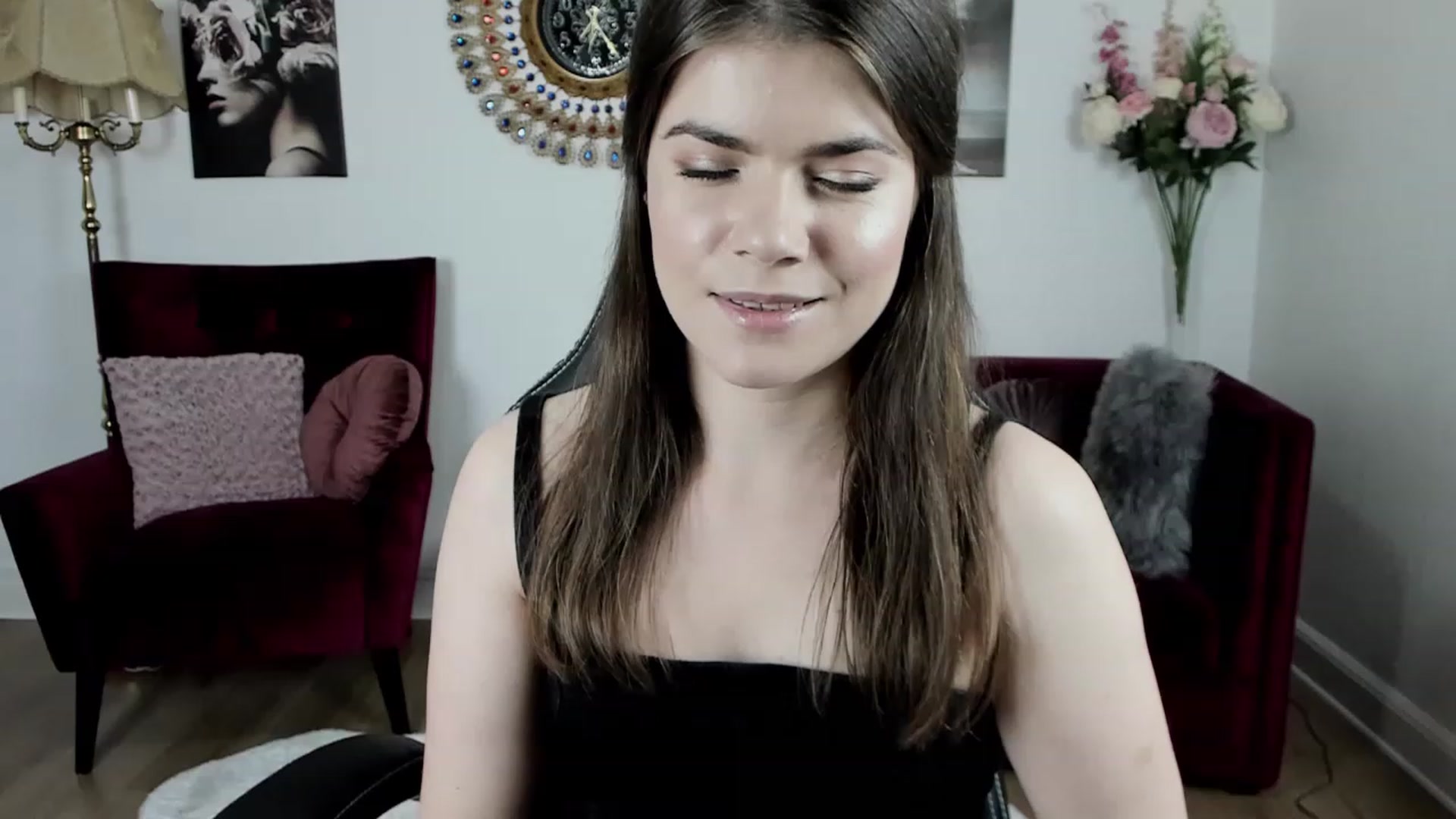 Gallery image thumbnail from Adisonn4you's myfreecams stream on, 12/03/2022, 16:32 image 15 of 20