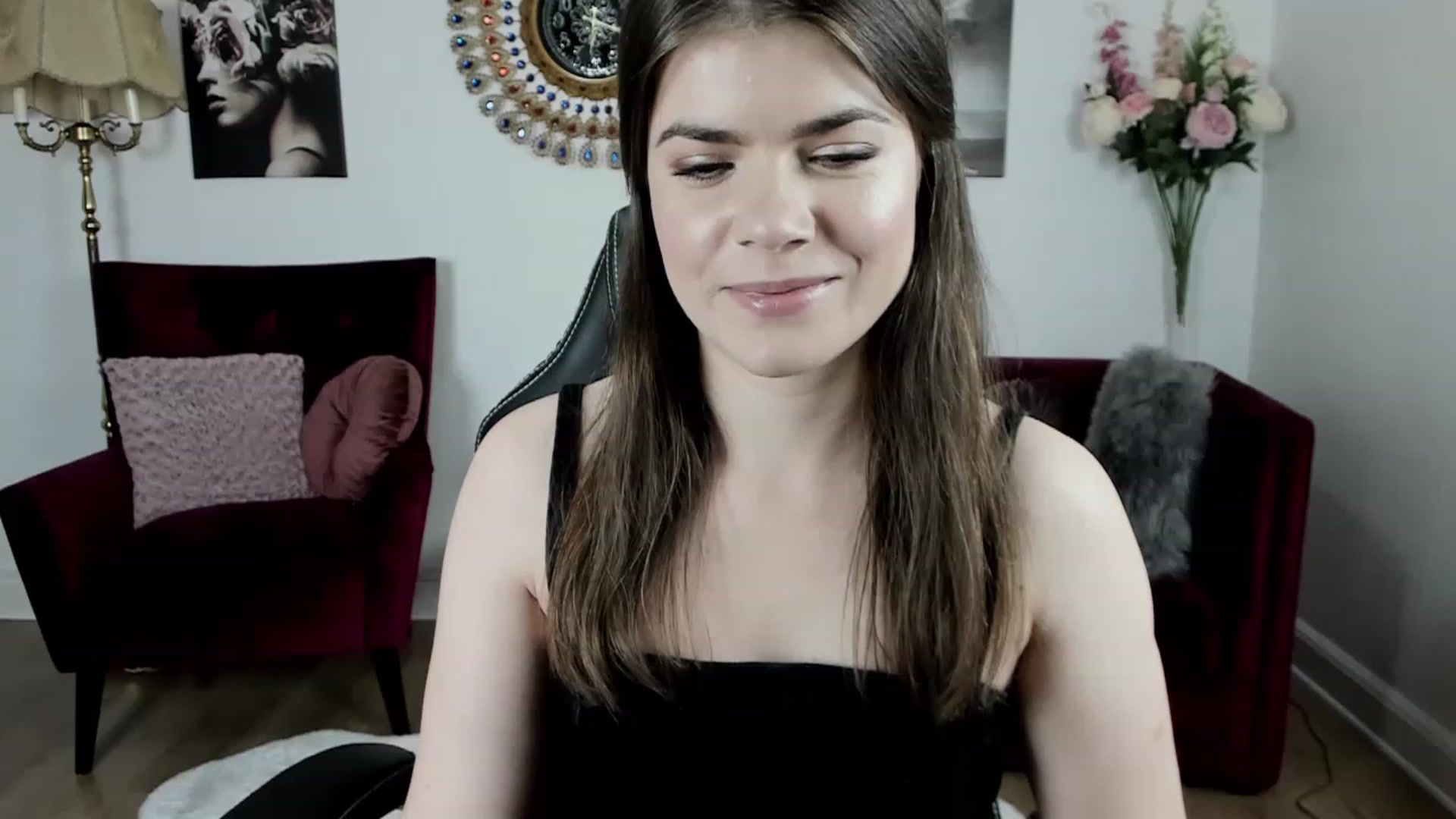 Gallery image thumbnail from Adisonn4you's myfreecams stream on, 12/03/2022, 16:32 image 9 of 20