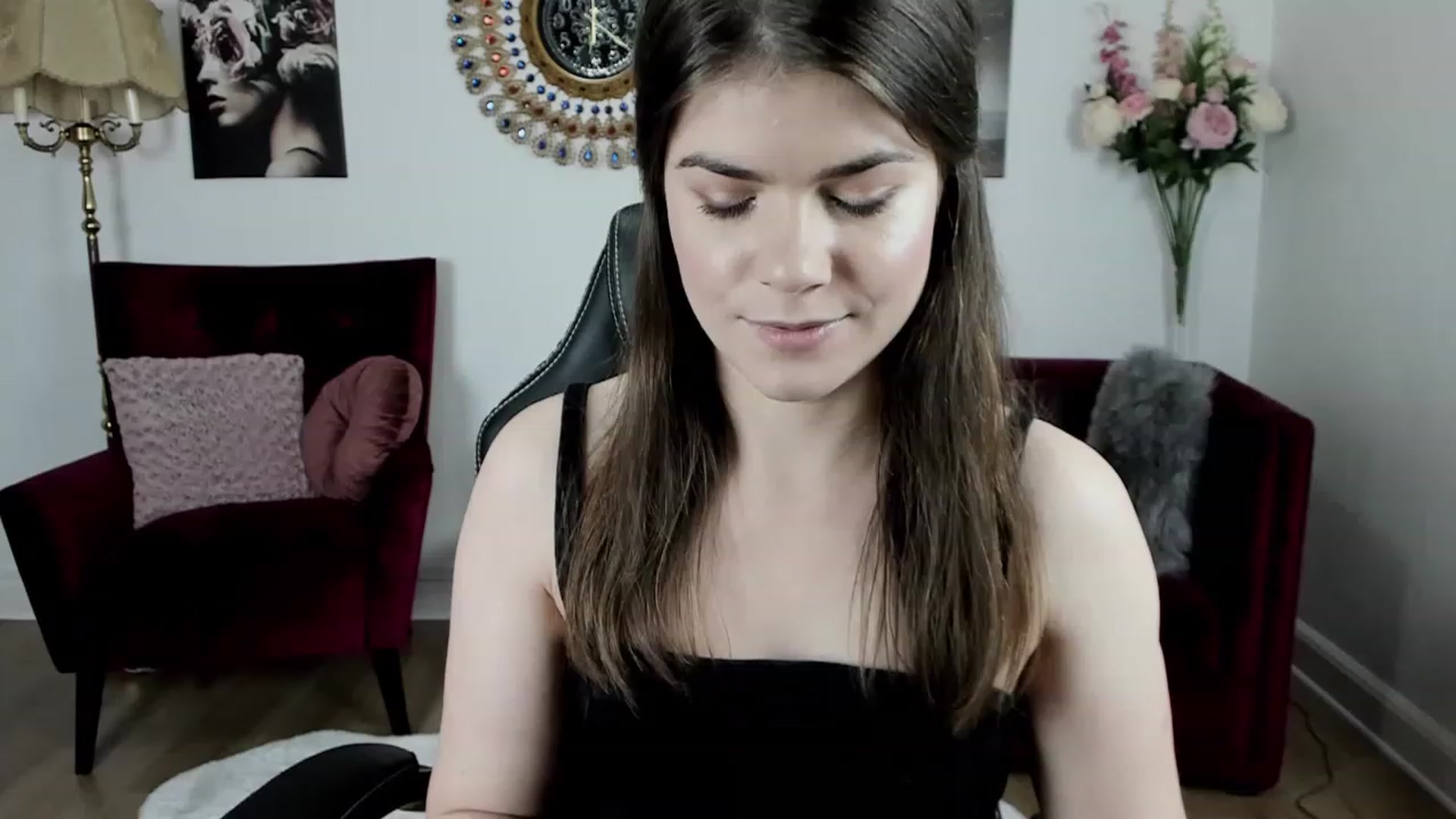 Gallery image thumbnail from Adisonn4you's myfreecams stream on, 12/03/2022, 16:32 image 12 of 20