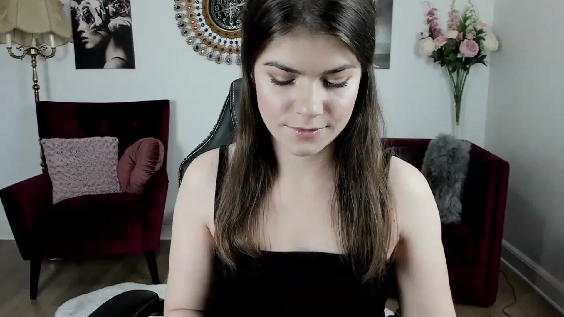 Gallery image thumbnail from Adisonn4you's myfreecams stream on, 12/03/2022, 16:32 image 3 of 20