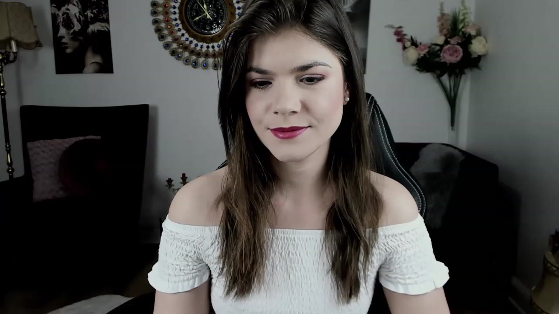 Gallery image thumbnail from Adisonn4you's myfreecams stream on, 02/23/2023, 21:18 image 8 of 20