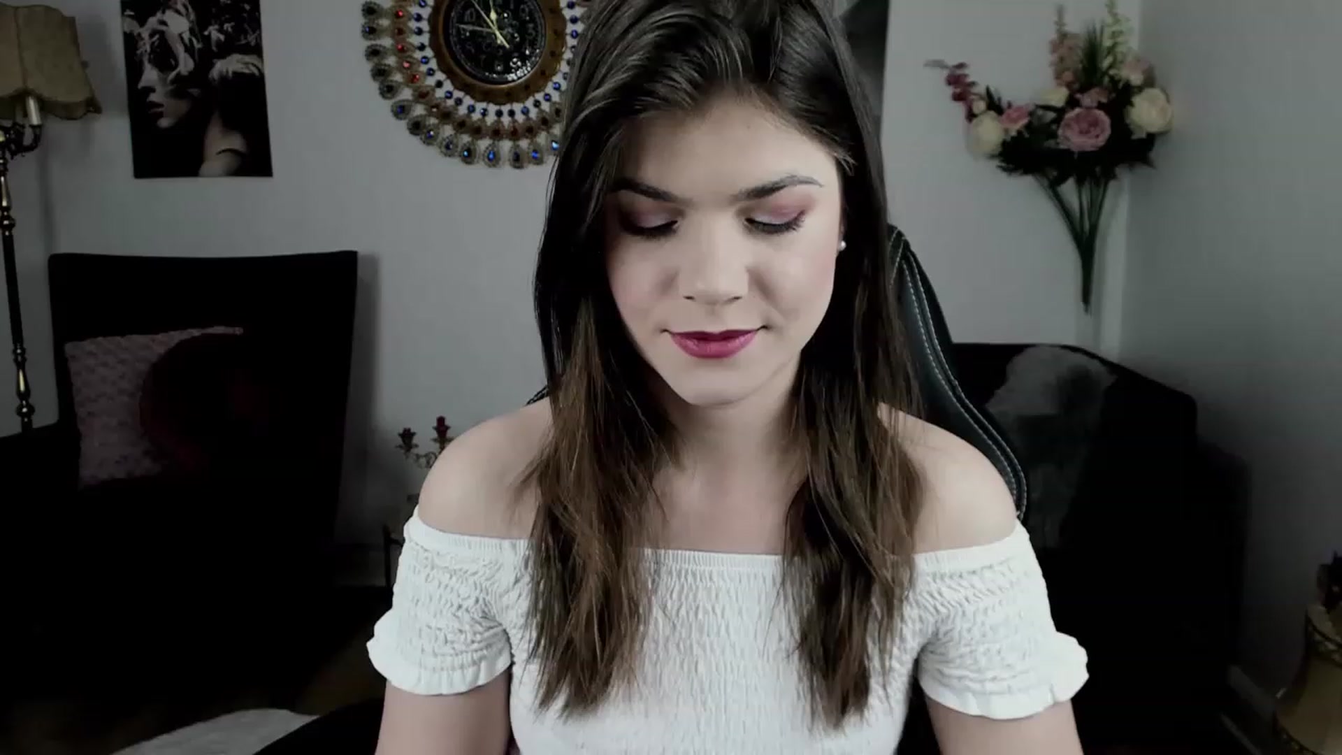 Gallery image thumbnail from Adisonn4you's myfreecams stream on, 02/23/2023, 21:18 image 20 of 20