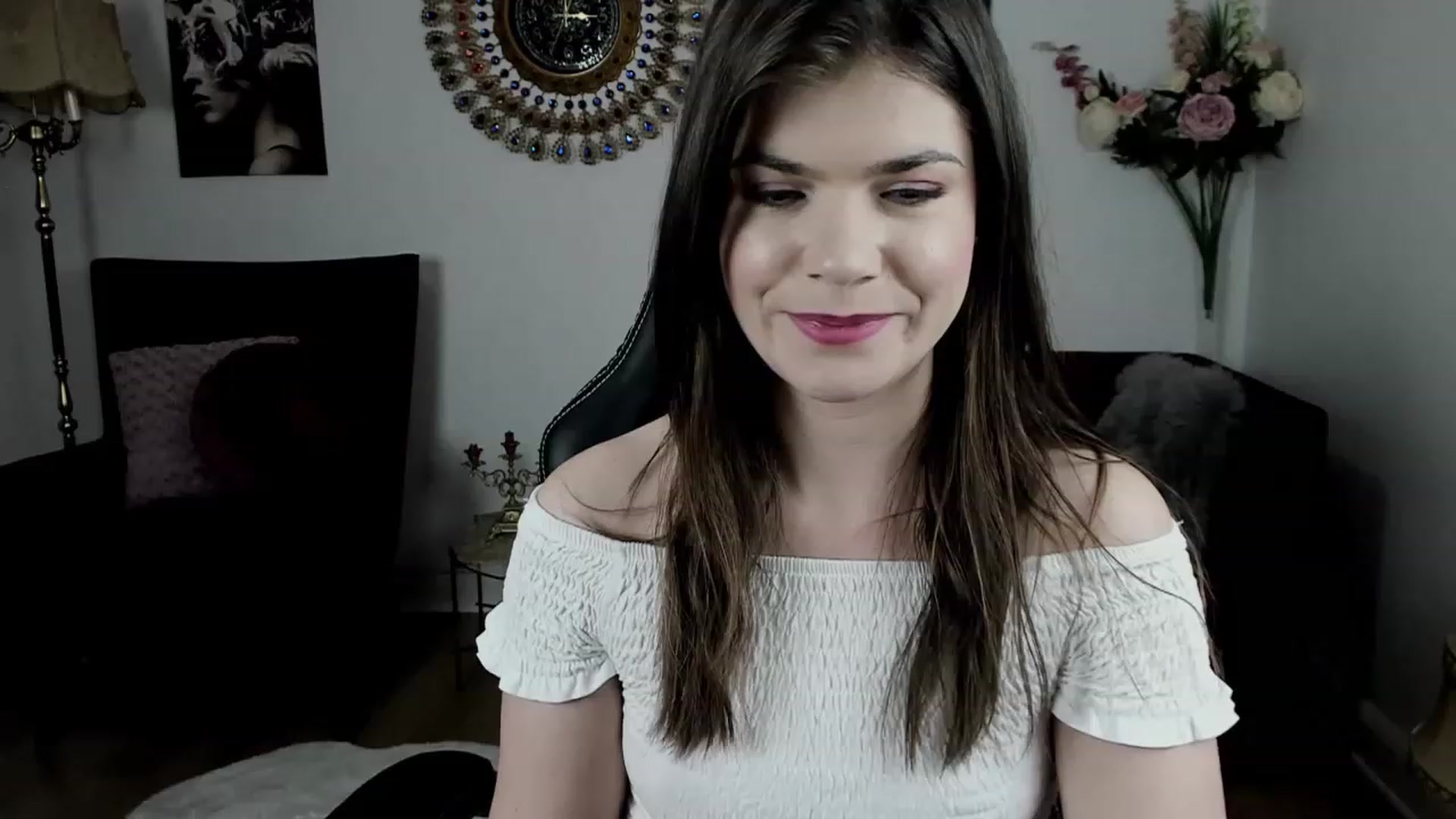 Gallery image thumbnail from Adisonn4you's myfreecams stream on, 02/24/2023, 24:39 image 9 of 20