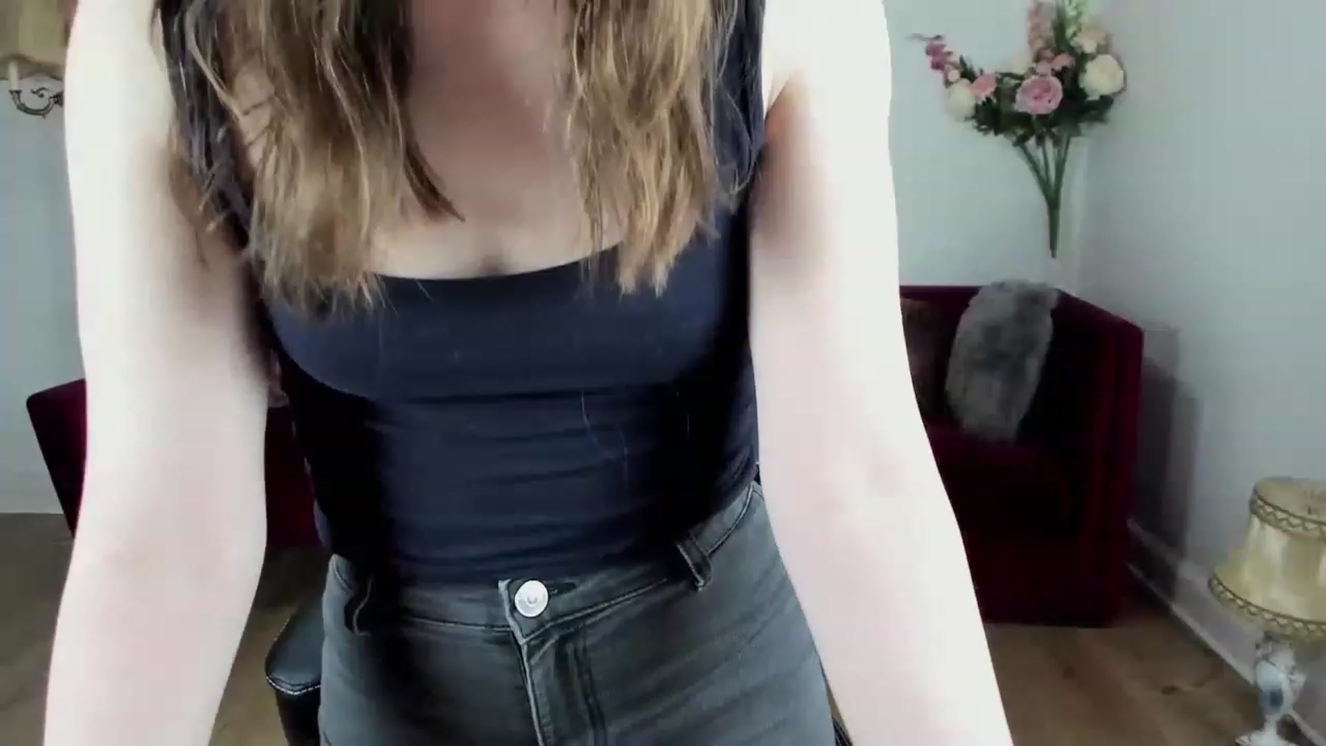 Gallery image thumbnail from Adisonn4you's myfreecams stream on, 03/28/2023, 23:24 image 10 of 20