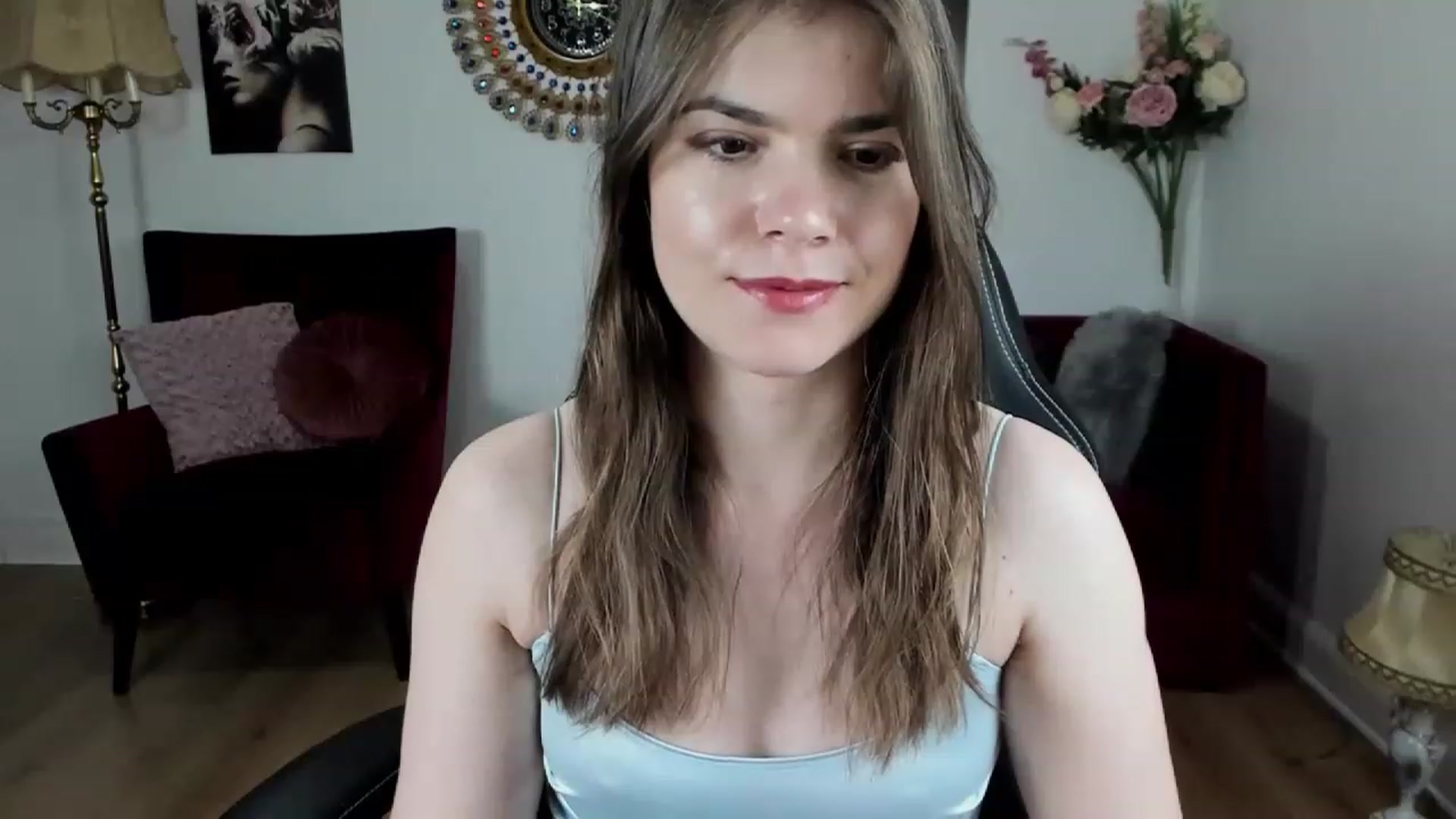 Gallery image thumbnail from Adisonn4you's myfreecams stream on, 03/29/2023, 24:55 image 10 of 20