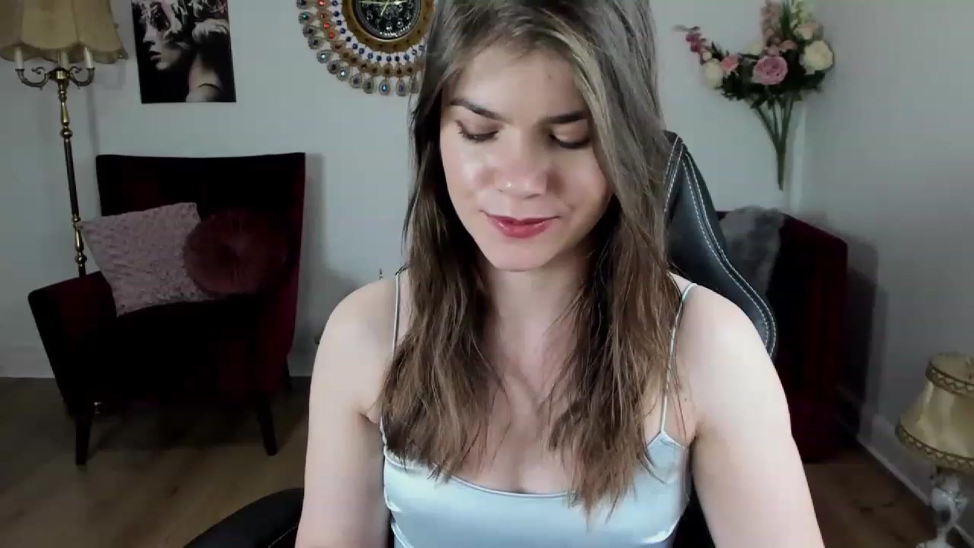 Gallery image thumbnail from Adisonn4you's myfreecams stream on, 03/29/2023, 24:55 image 3 of 20
