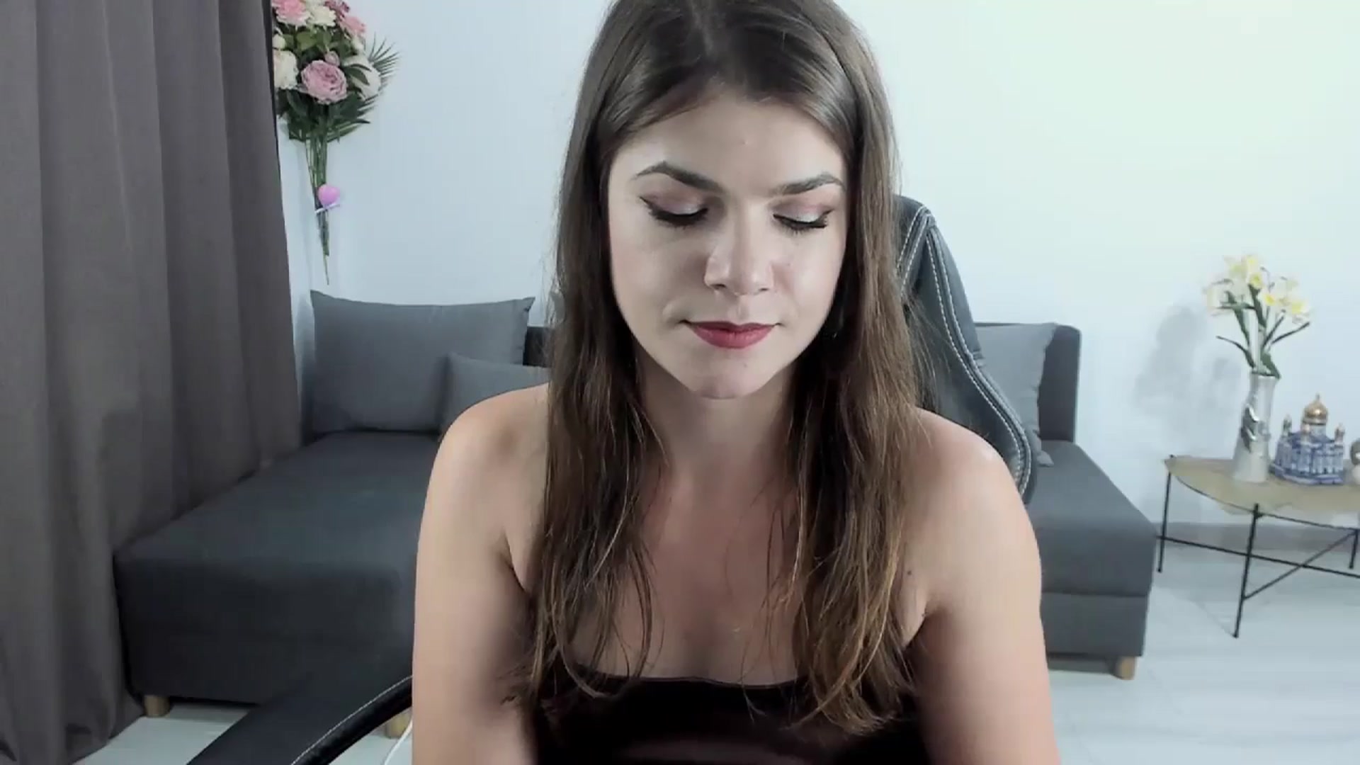 Gallery image thumbnail from Adisonn4you's myfreecams stream on, 05/20/2024, 01:56 image 3 of 20