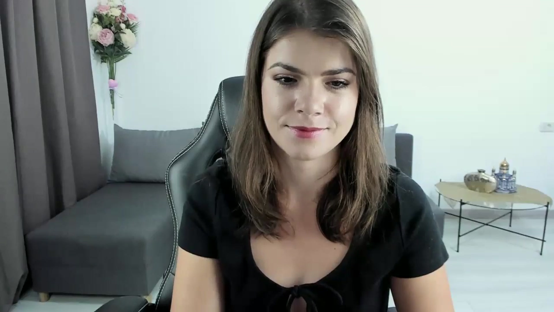 Gallery image thumbnail from Adisonn4you's myfreecams stream on, 08/05/2024, 24:00 image 5 of 20