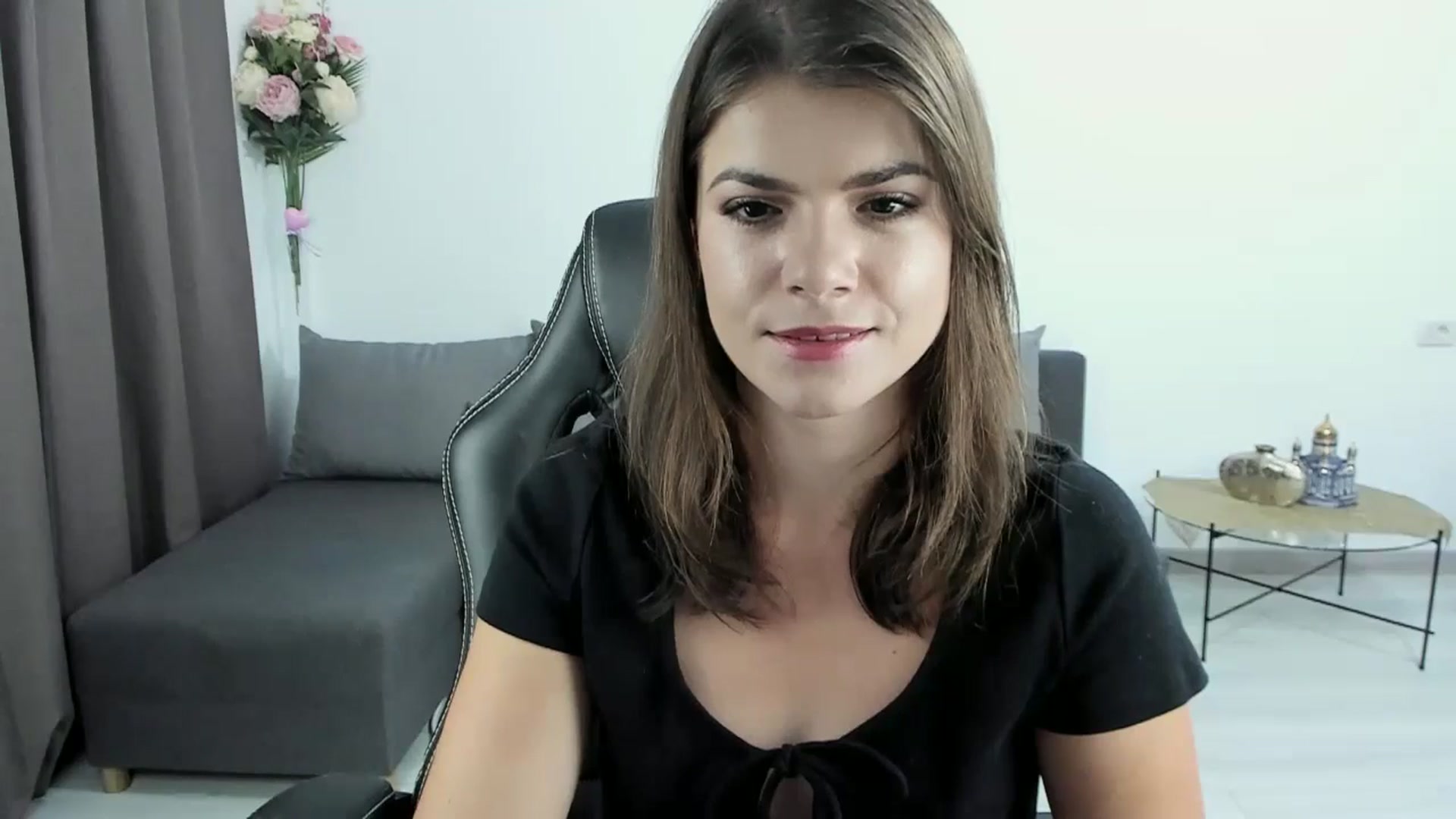 Gallery image thumbnail from Adisonn4you's myfreecams stream on, 08/05/2024, 24:00 image 16 of 20