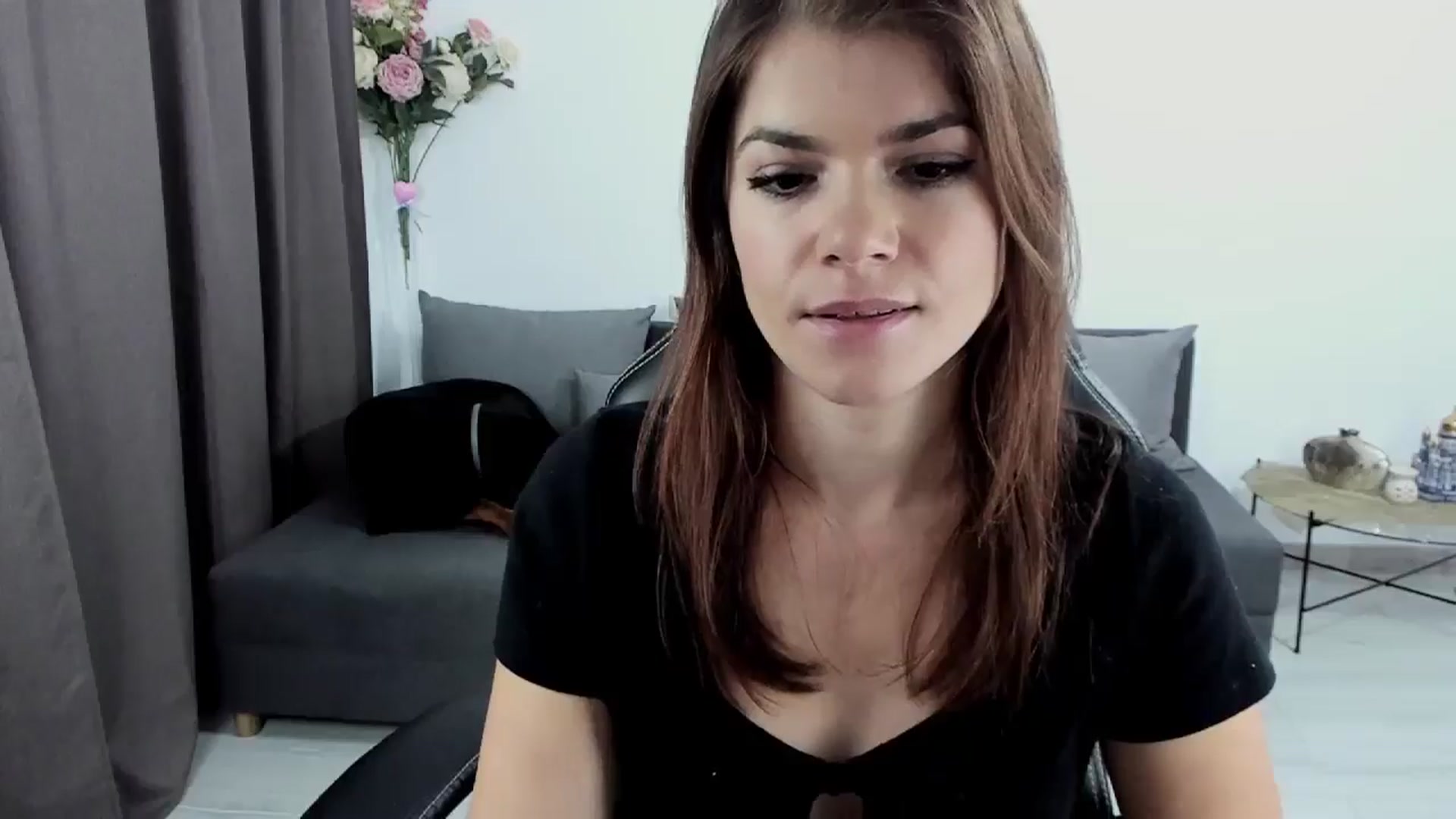 Gallery image thumbnail from Adisonn4you's myfreecams stream on, 10/29/2024, 07:09 image 10 of 20