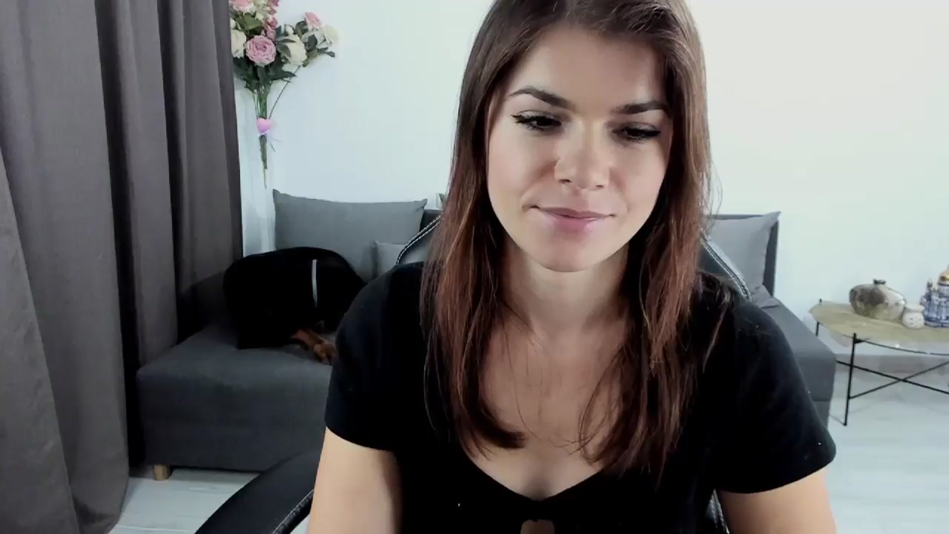 Gallery image thumbnail from Adisonn4you's myfreecams stream on, 10/29/2024, 07:09 image 15 of 20