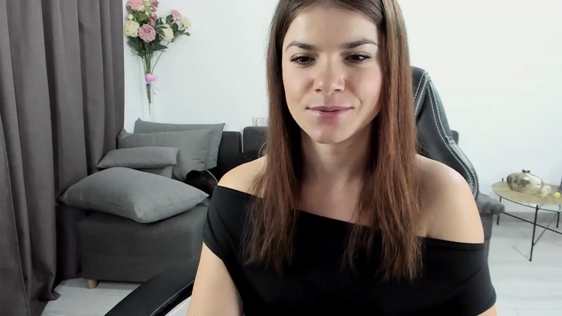 Gallery image thumbnail from Adisonn4you's myfreecams stream on, 11/25/2024, 02:01 image 13 of 20