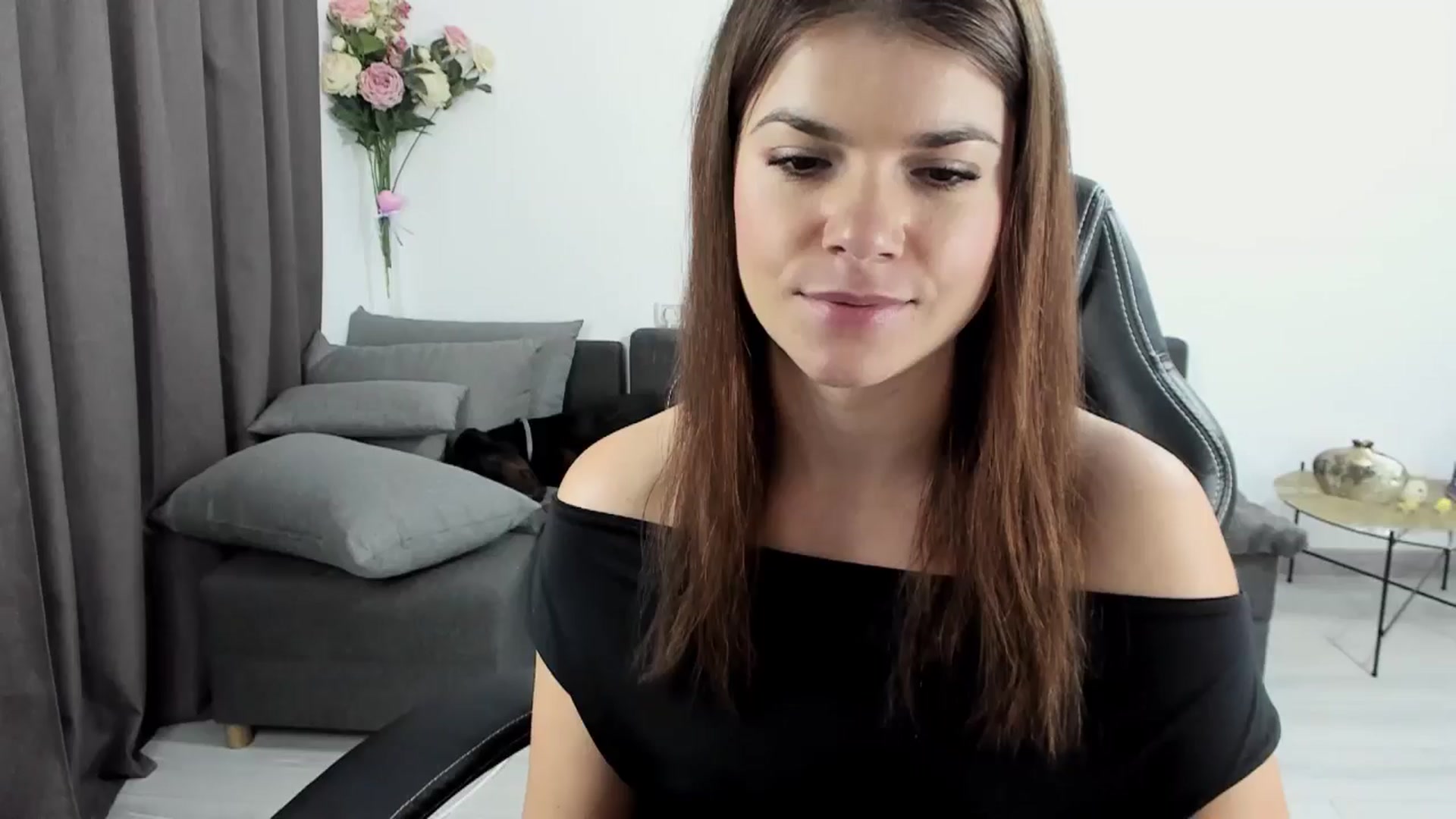 Gallery image thumbnail from Adisonn4you's myfreecams stream on, 11/25/2024, 02:01 image 8 of 20
