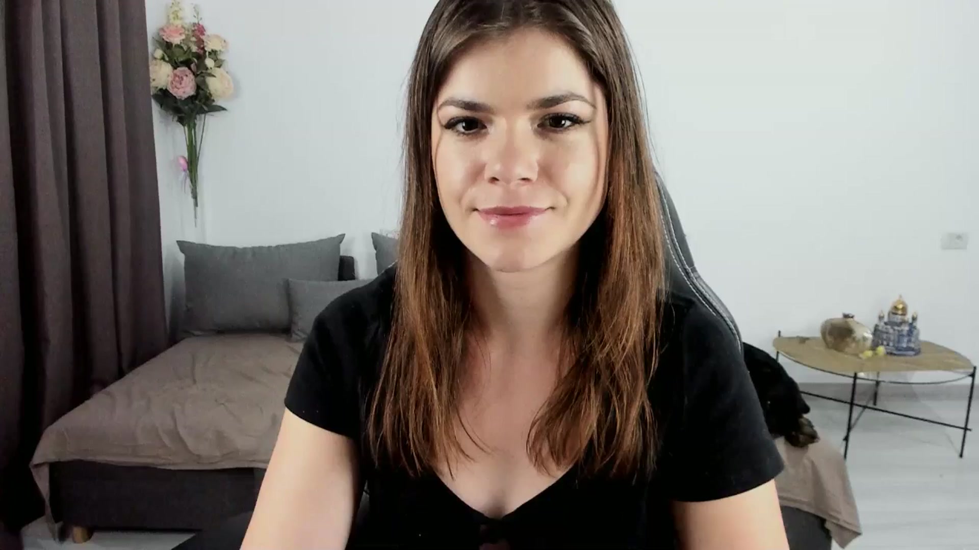 Gallery image thumbnail from Adisonn4you's myfreecams stream on, 06/07/2025, 23:18 image 17 of 20