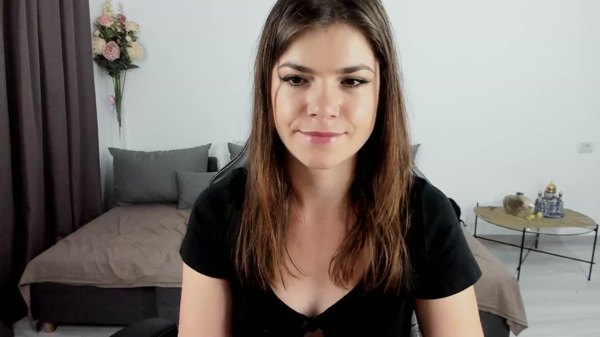 Gallery image thumbnail from Adisonn4you's myfreecams stream on, 06/07/2025, 23:18 image 15 of 20