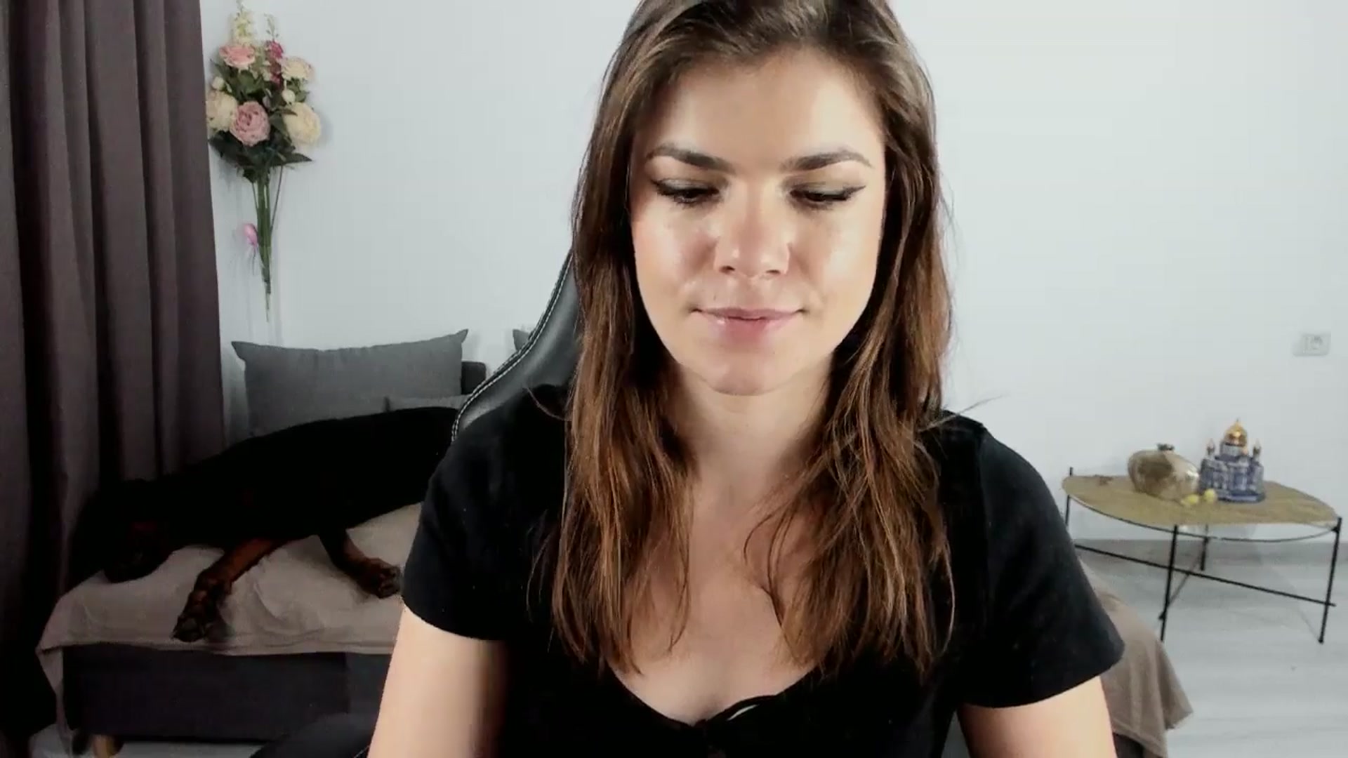 Gallery image thumbnail from Adisonn4you's myfreecams stream on, 06/08/2025, 24:57 image 17 of 20