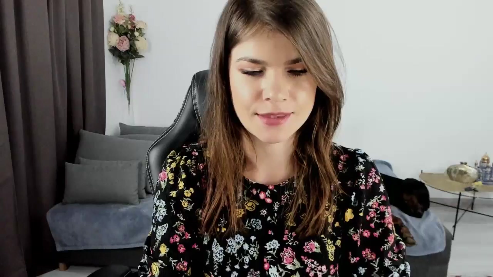 Gallery image thumbnail from Adisonn4you's myfreecams stream on, 06/16/2025, 24:14 image 5 of 20