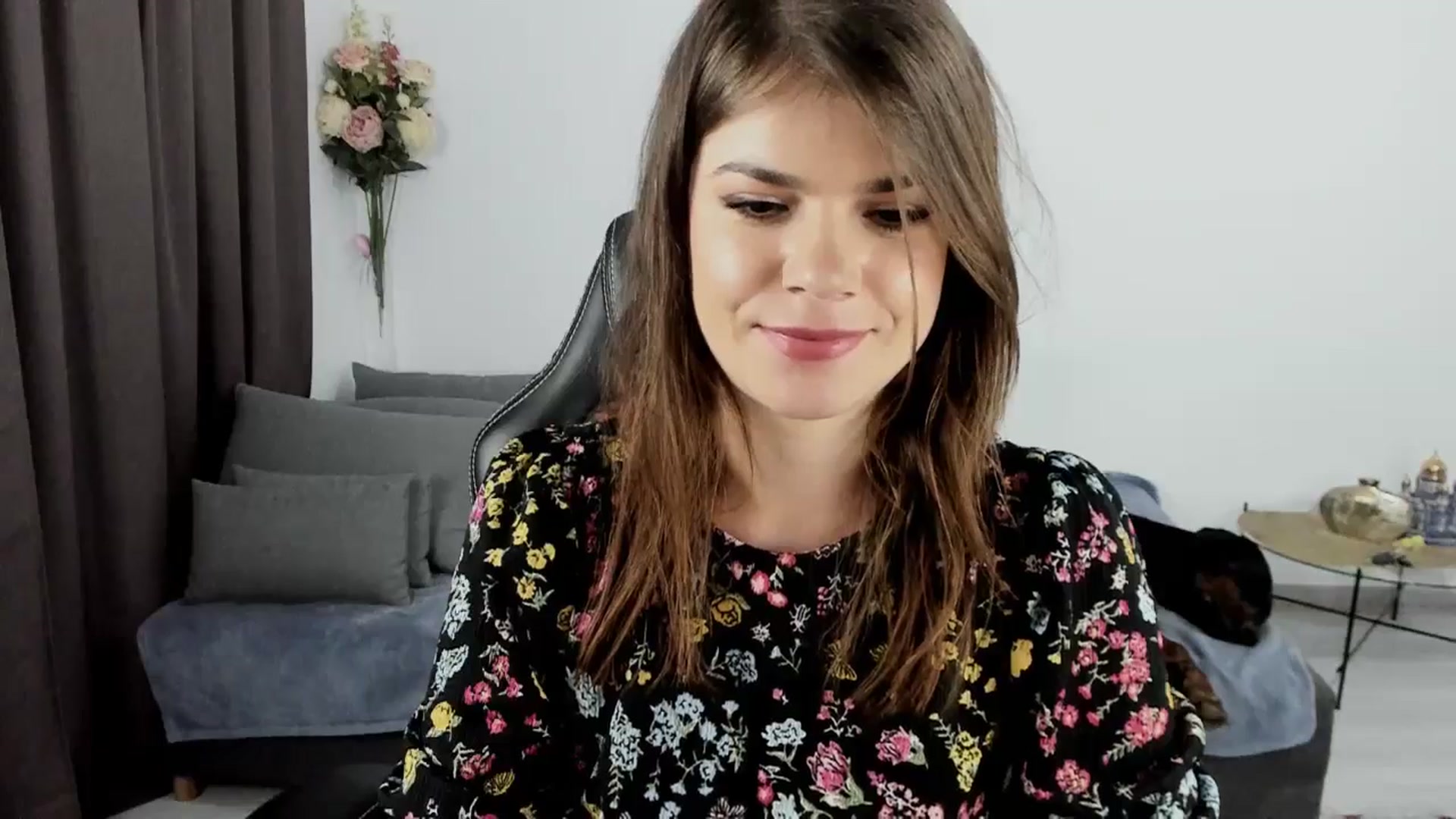 Gallery image thumbnail from Adisonn4you's myfreecams stream on, 06/16/2025, 24:14 image 12 of 20