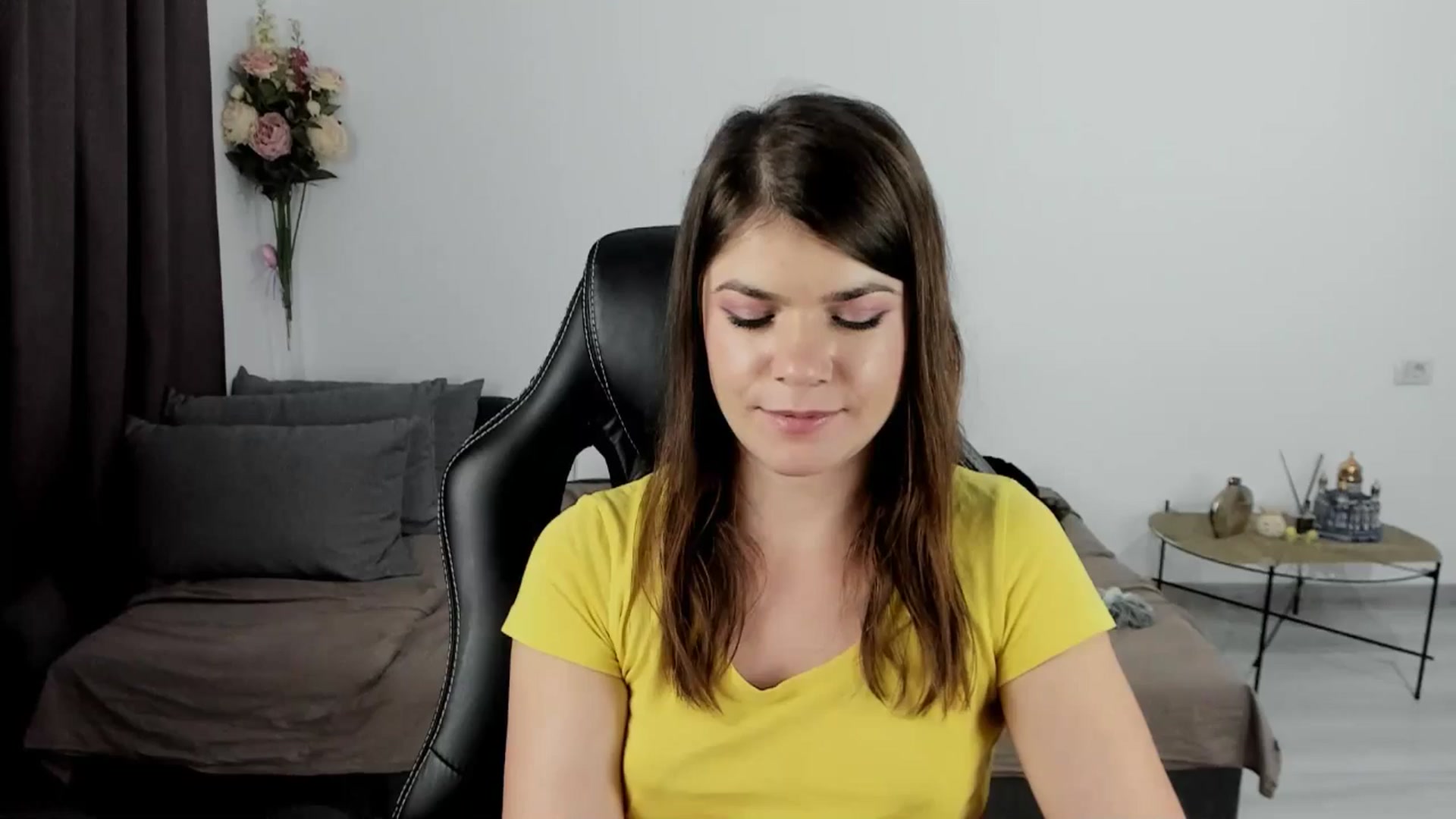 Gallery image thumbnail from Adisonn4you's myfreecams stream on, 06/24/2025, 01:34 image 9 of 20