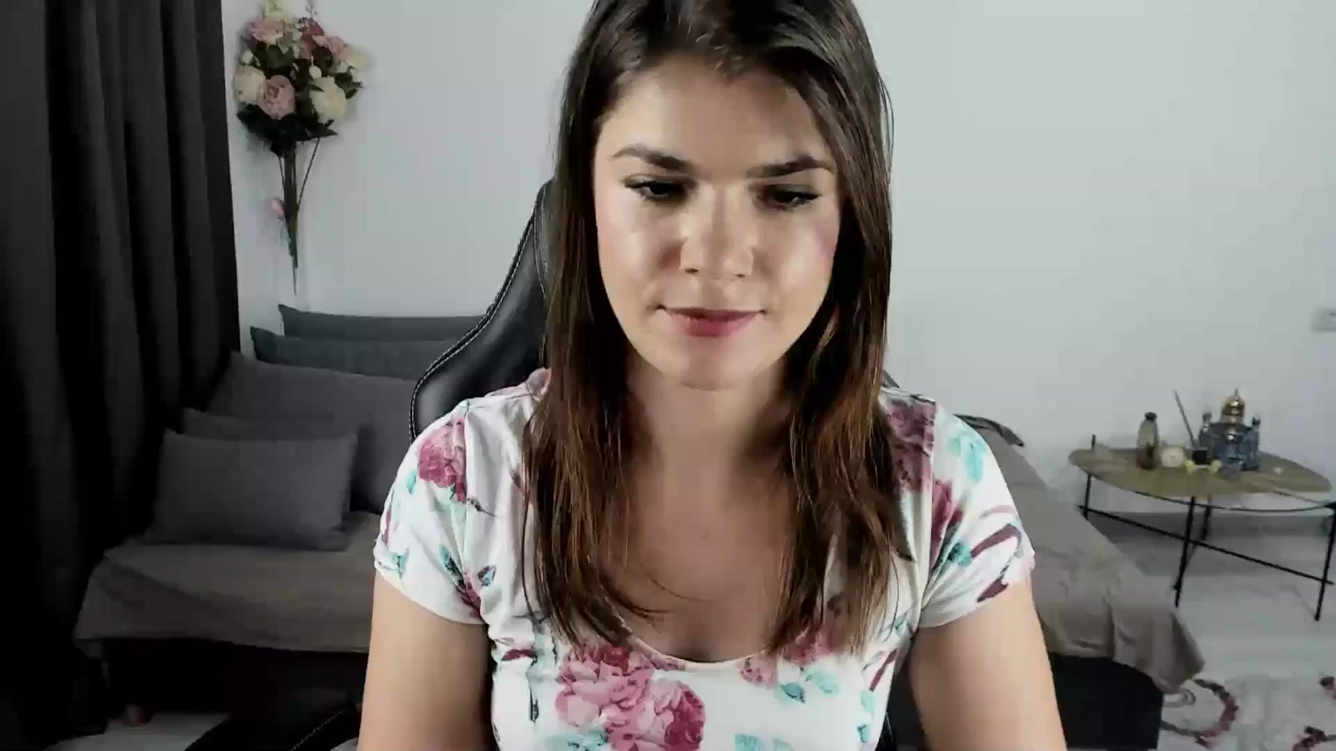 Gallery image thumbnail from Adisonn4you's myfreecams stream on, 06/28/2025, 01:25 image 19 of 20