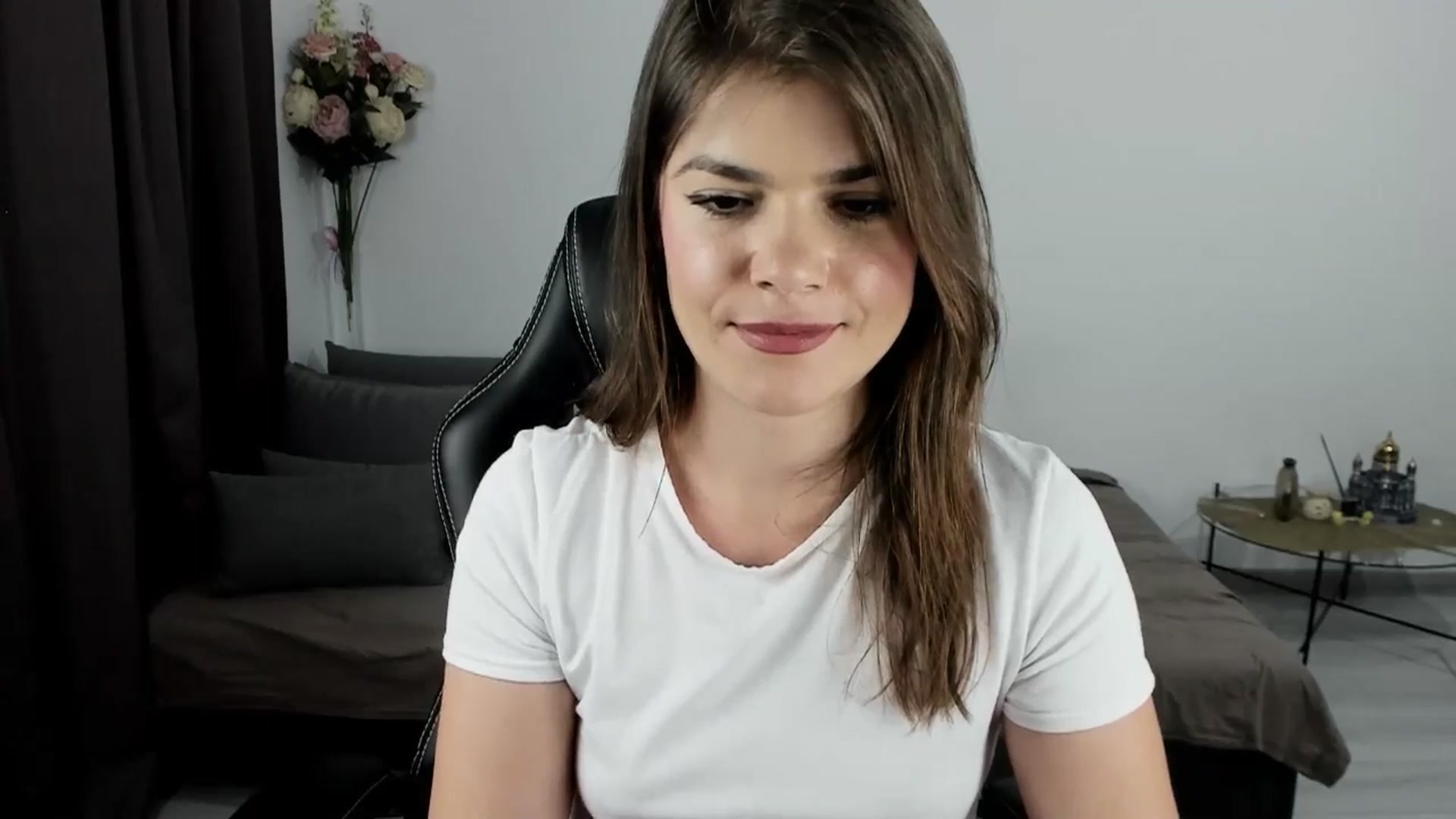 Gallery image thumbnail from Adisonn4you's myfreecams stream on, 06/29/2025, 02:01 image 11 of 20