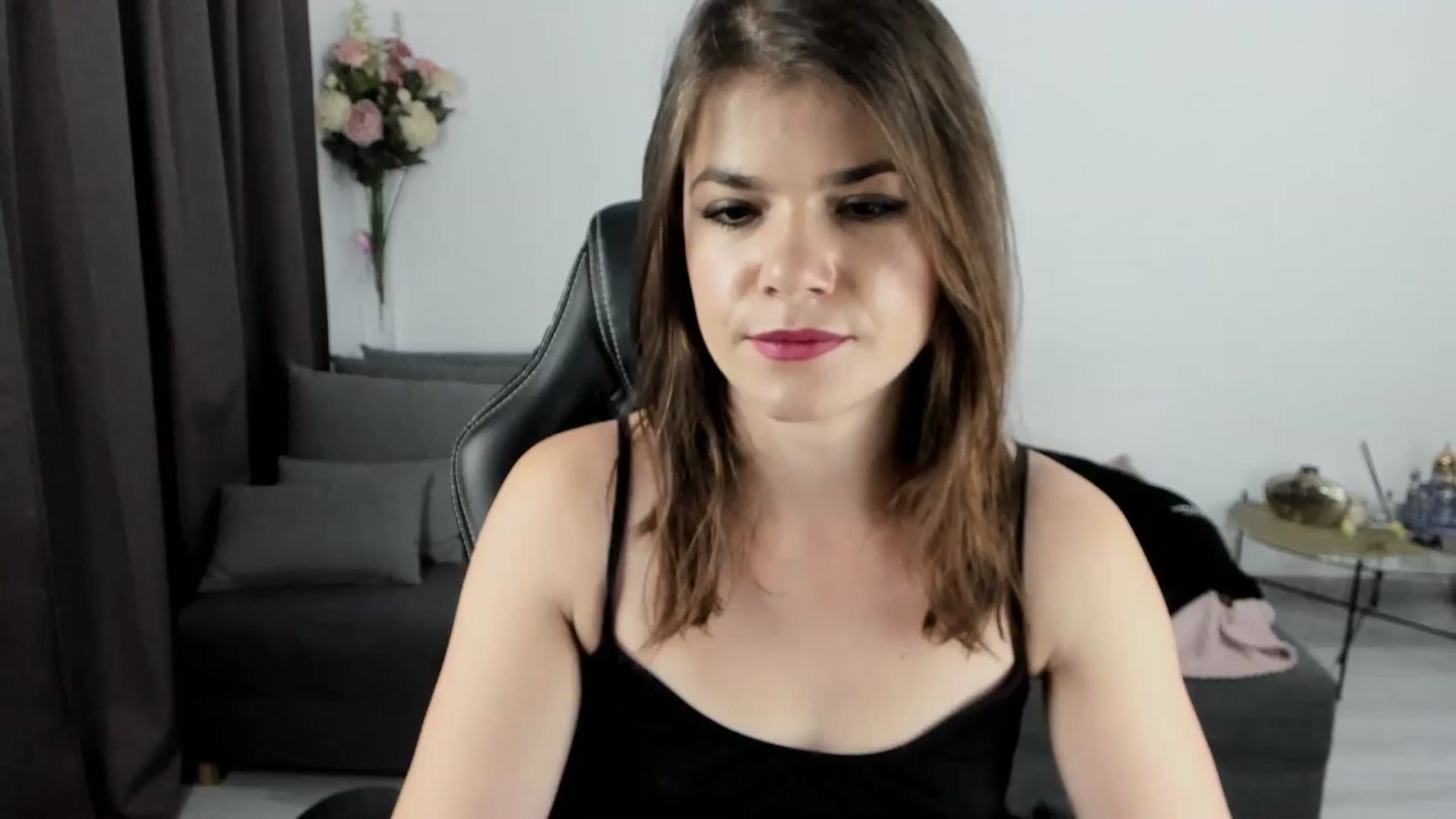 Gallery image thumbnail from Adisonn4you's myfreecams stream on, 07/13/2025, 01:16 image 1 of 20