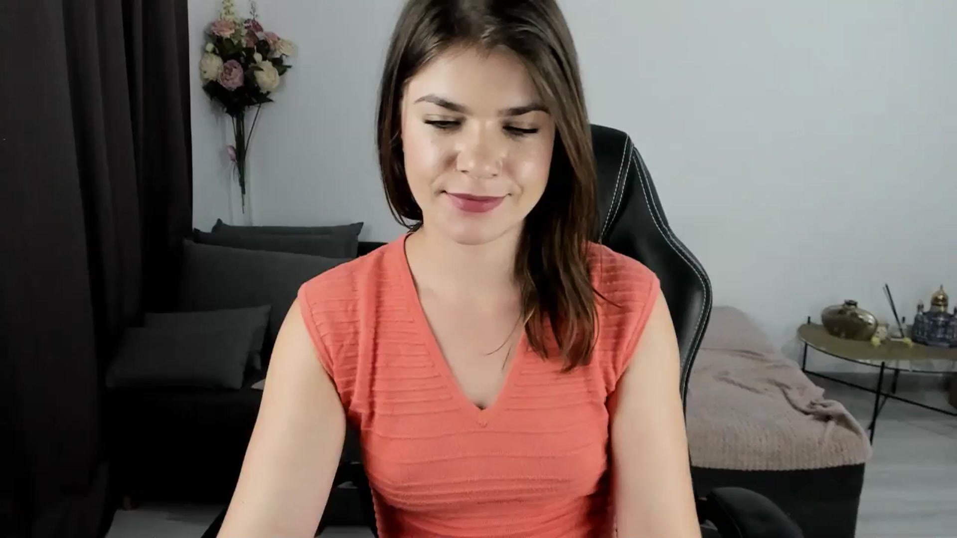 Gallery image thumbnail from Adisonn4you's myfreecams stream on, 07/14/2025, 02:15 image 1 of 20