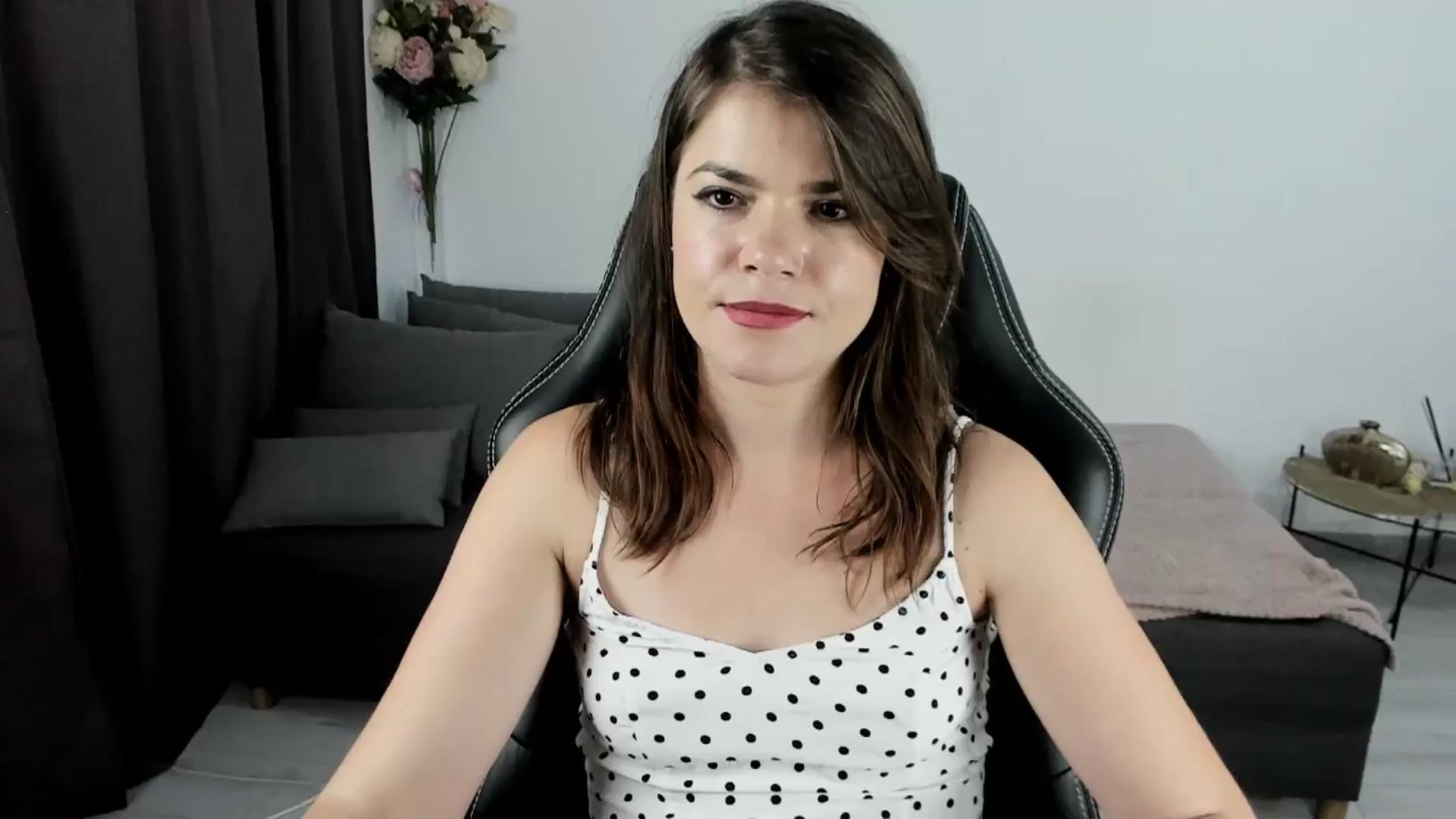Gallery image thumbnail from Adisonn4you's myfreecams stream on, 07/15/2025, 01:25 image 1 of 20
