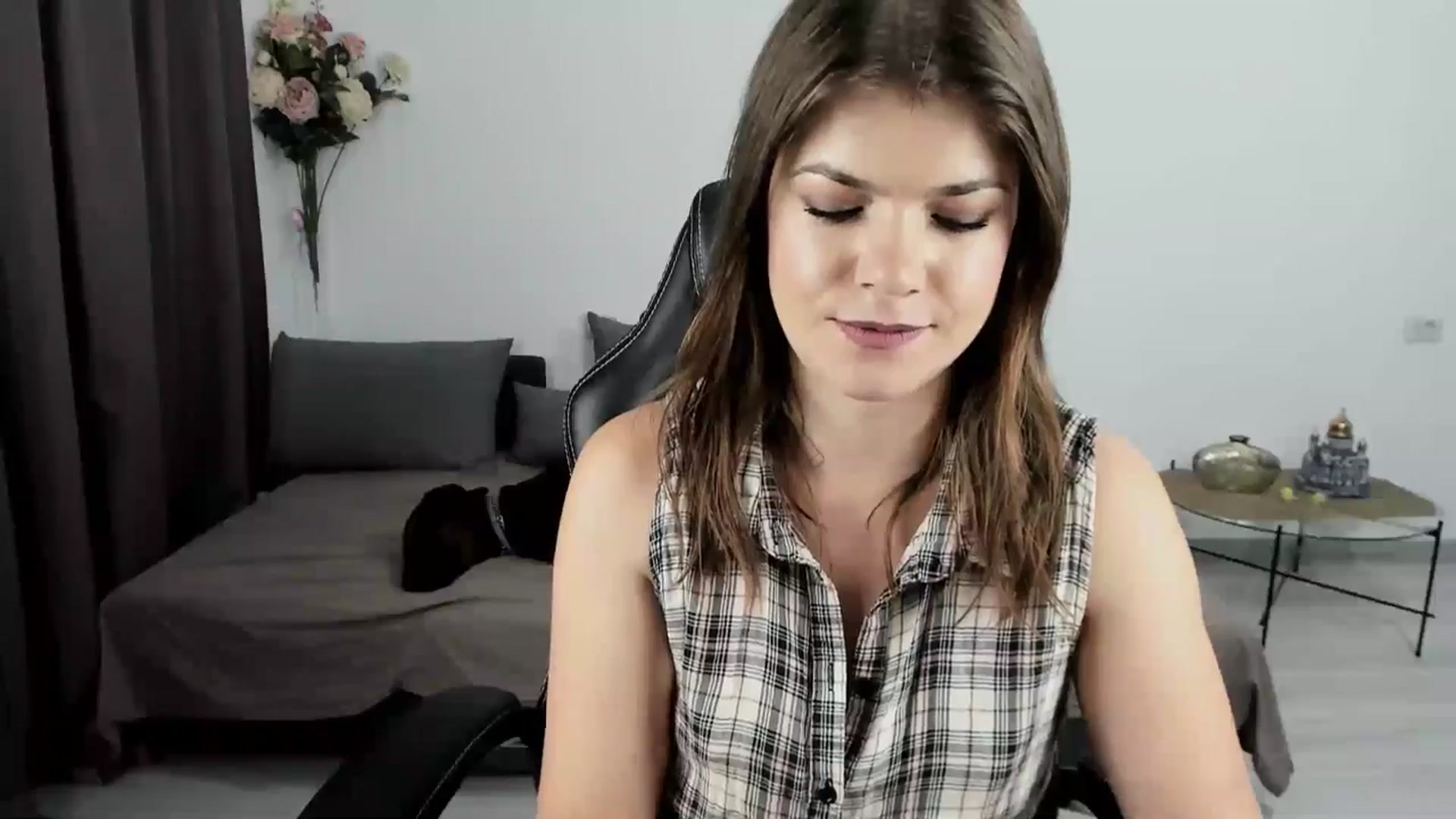 Gallery image thumbnail from Adisonn4you's myfreecams stream on, 08/13/2025, 01:42 image 20 of 20