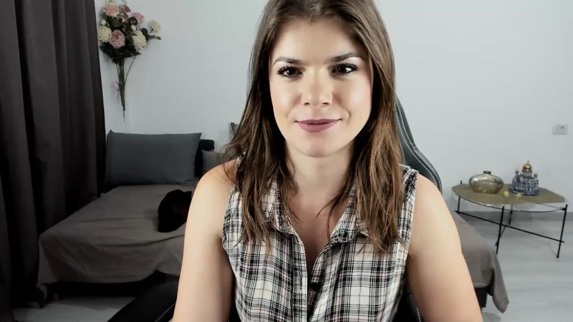 Gallery image thumbnail from Adisonn4you's myfreecams stream on, 08/13/2025, 01:42 image 2 of 20