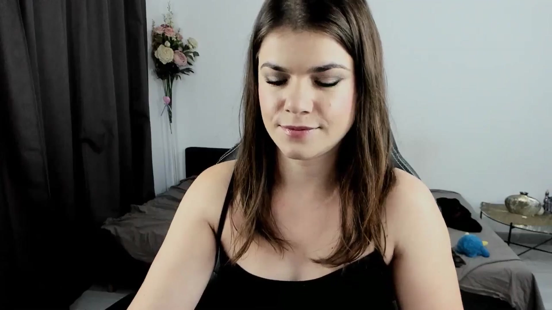 Gallery image thumbnail from Adisonn4you's myfreecams stream on, 11/14/2025, 24:46 image 16 of 20