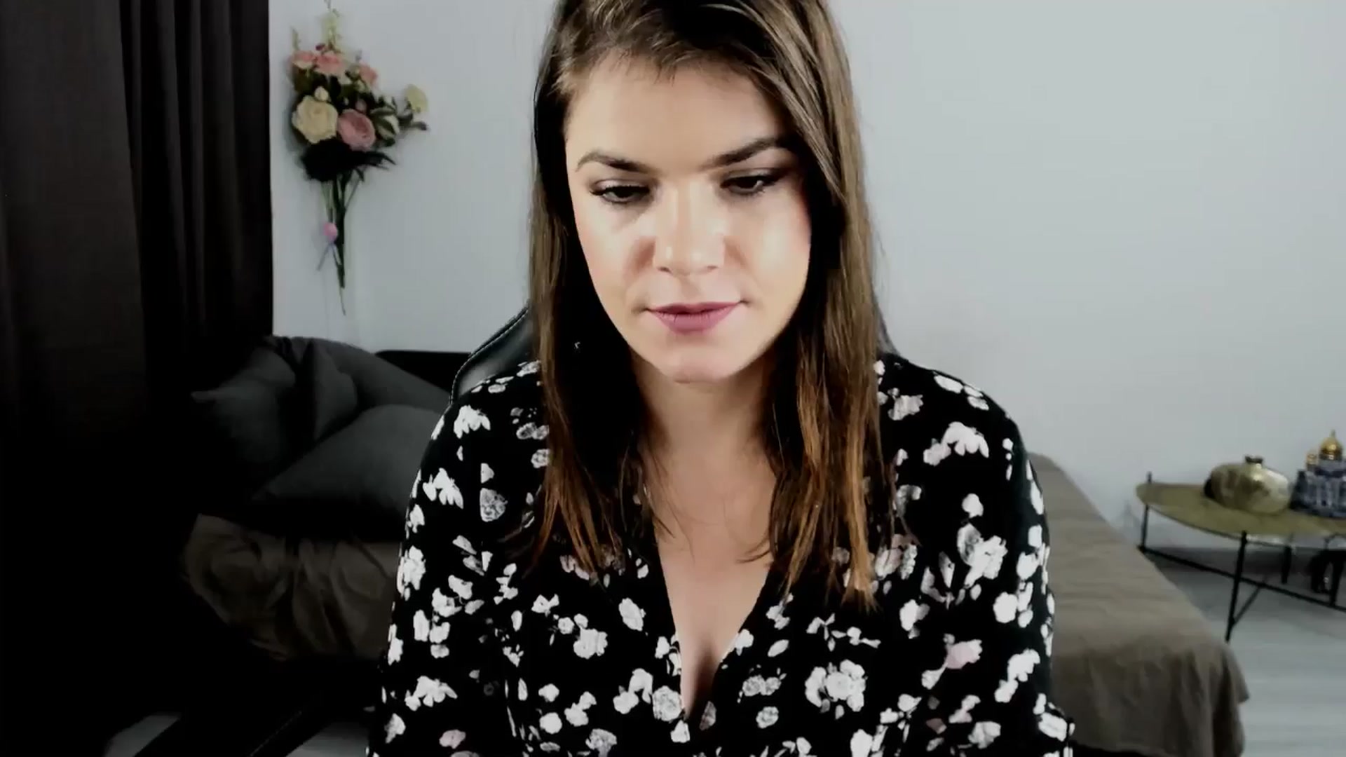 Gallery image thumbnail from Adisonn4you's myfreecams stream on, 12/18/2025, 03:06 image 3 of 20