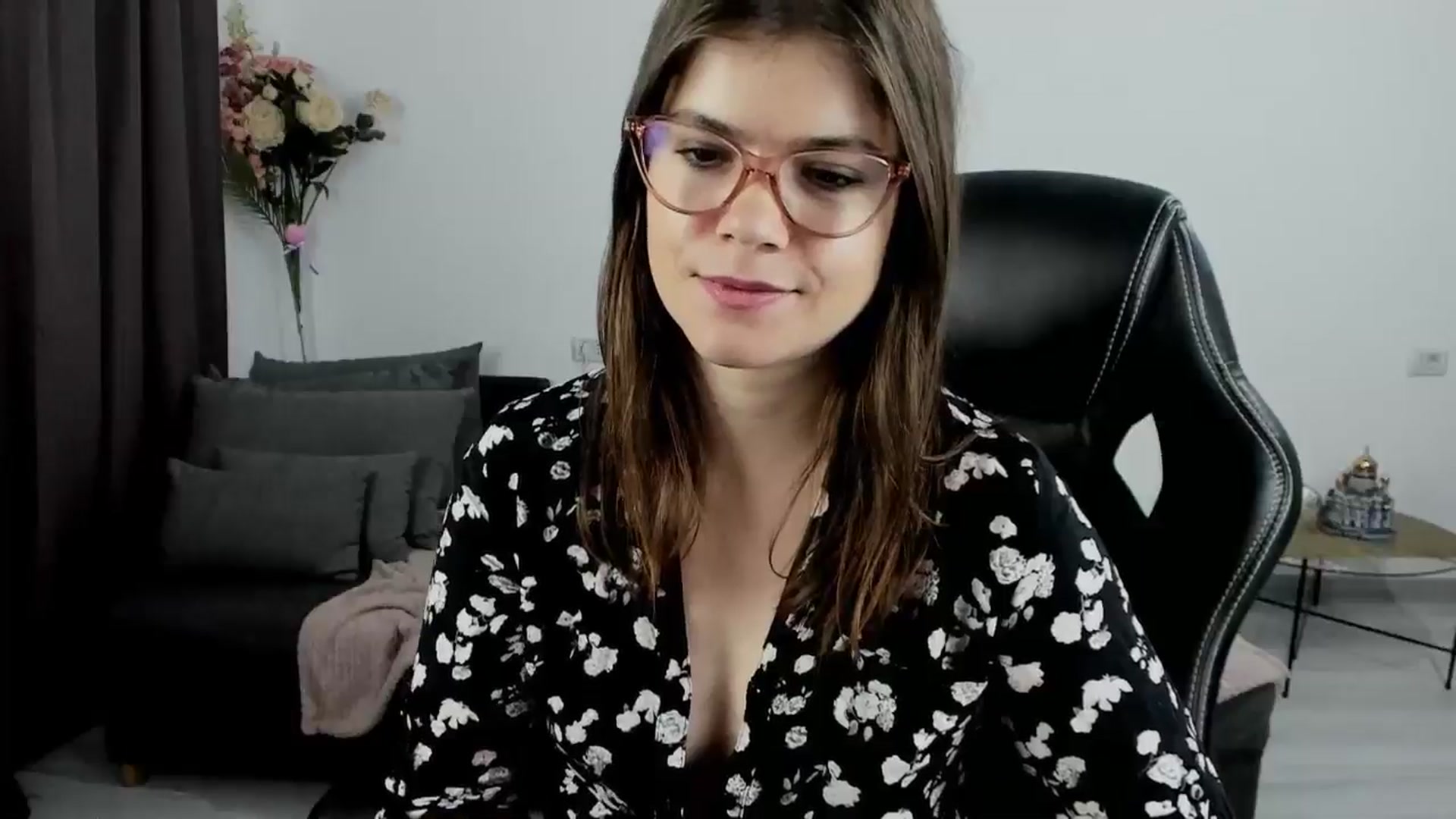 Gallery image thumbnail from Adisonn4you's myfreecams stream on, 01/28/2026, 19:50 image 19 of 20