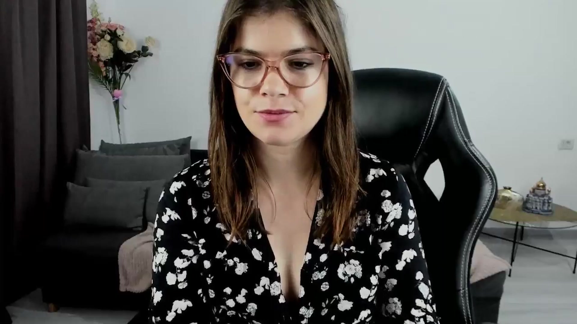 Gallery image thumbnail from Adisonn4you's myfreecams stream on, 01/28/2026, 19:50 image 18 of 20