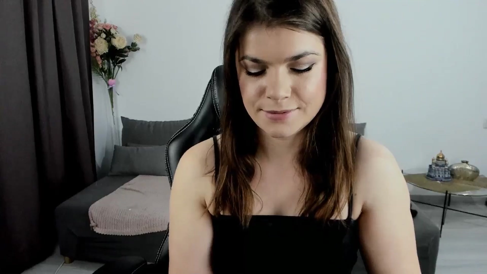 Gallery image thumbnail from Adisonn4you's myfreecams stream on, 02/24/2026, 24:45 image 17 of 20