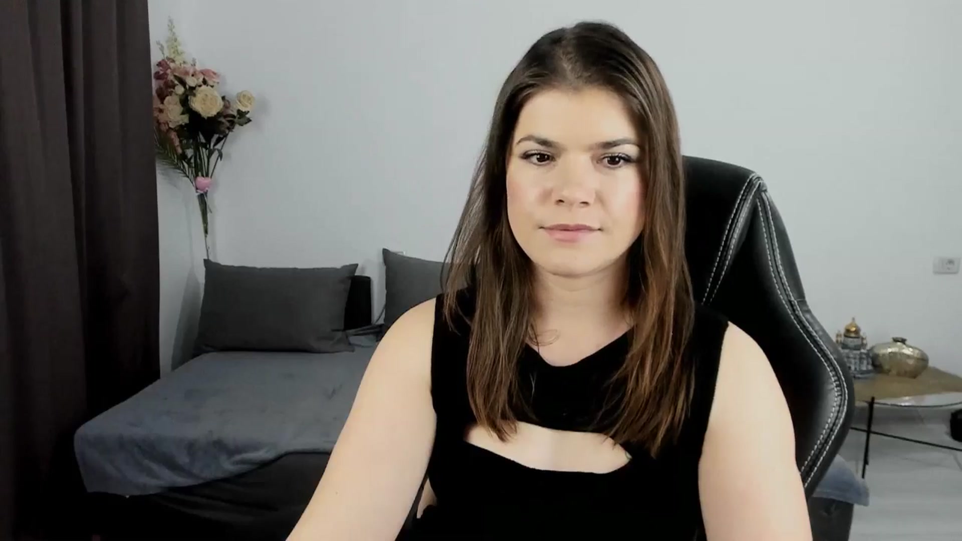Gallery image thumbnail from Adisonn4you's myfreecams stream on, 03/13/2026, 24:49 image 6 of 20