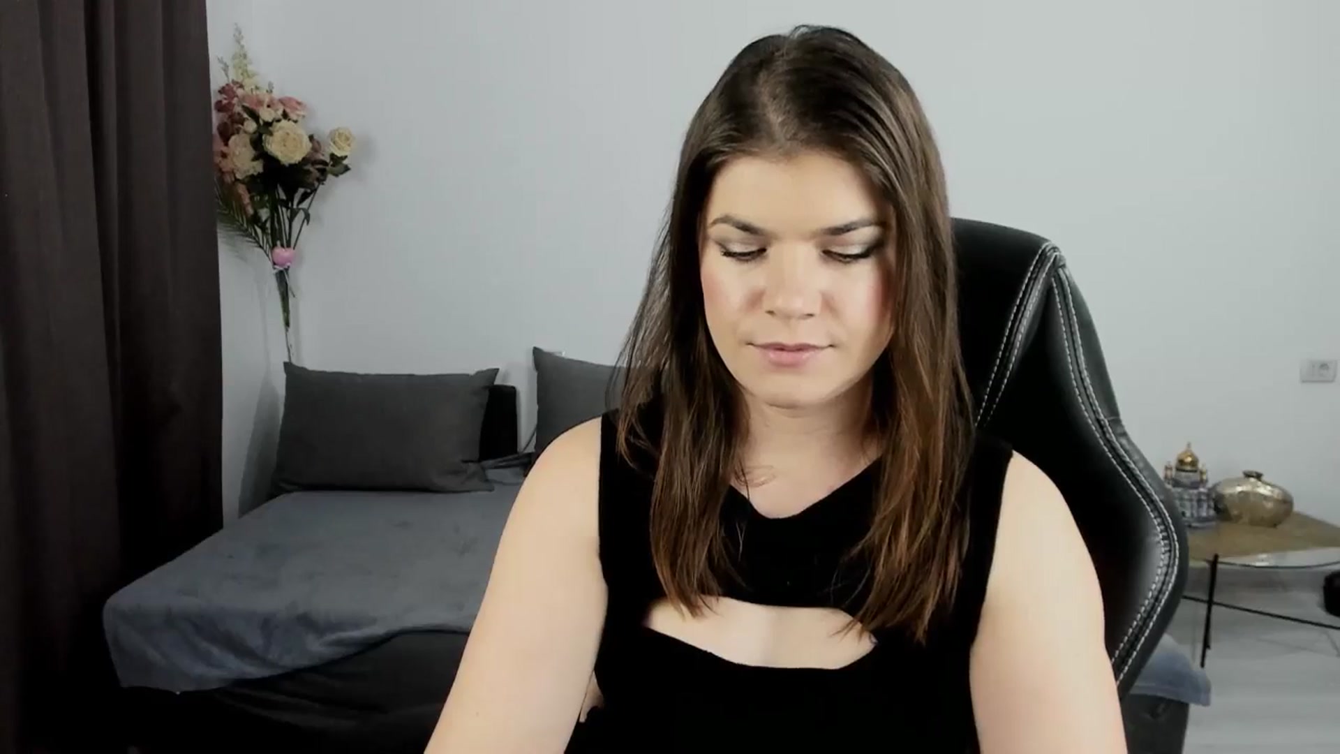 Gallery image thumbnail from Adisonn4you's myfreecams stream on, 03/13/2026, 24:49 image 13 of 20